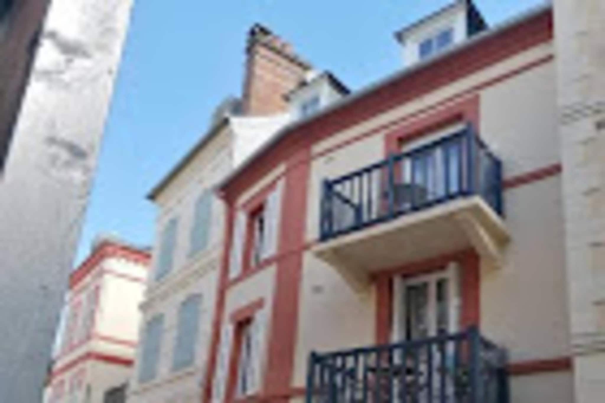 Résidence Goélia Le Castel Normand***-Außenbereich Sommer