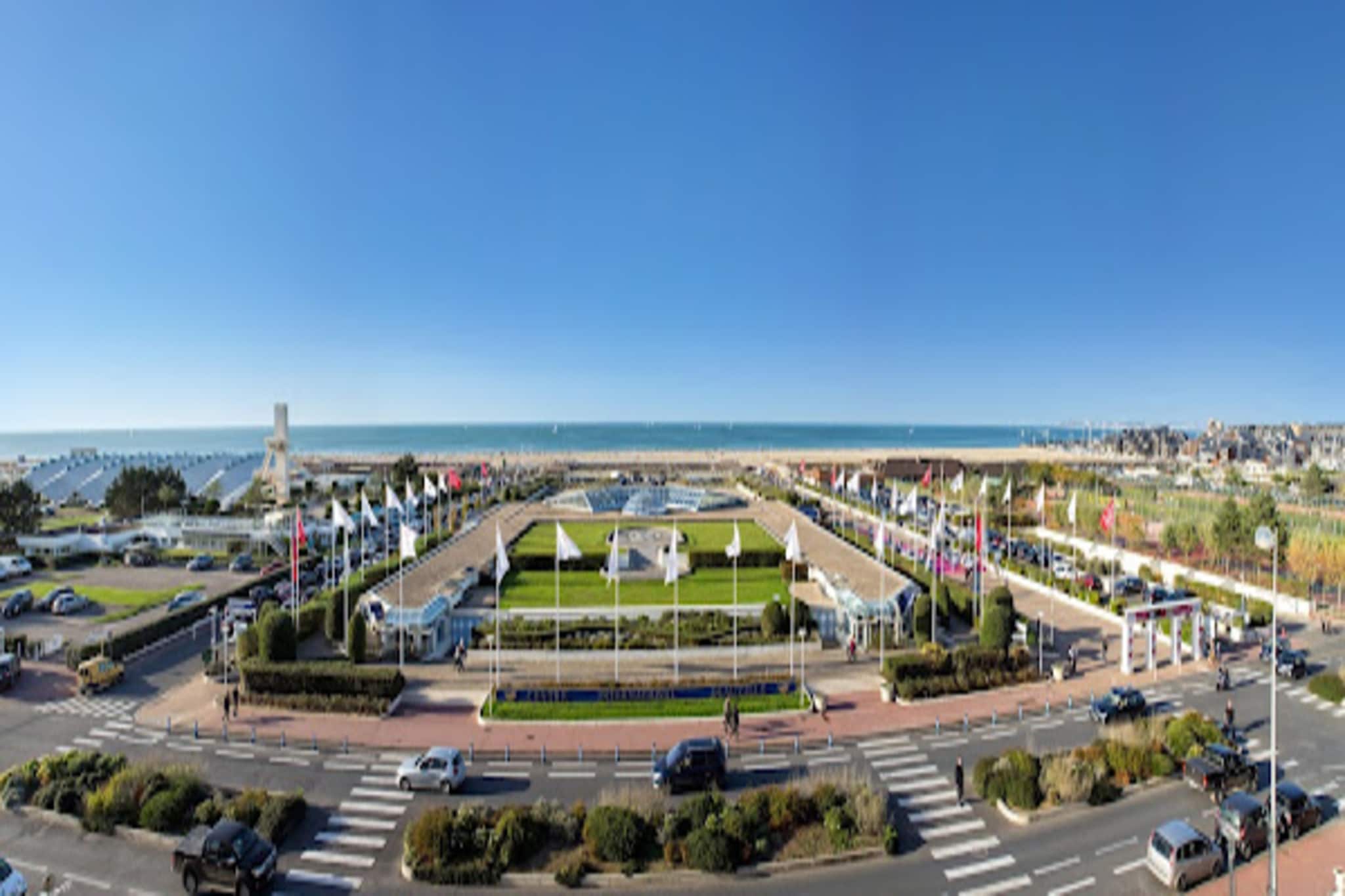Résidence Goélia Le Castel Normand***-Außenbereich Sommer