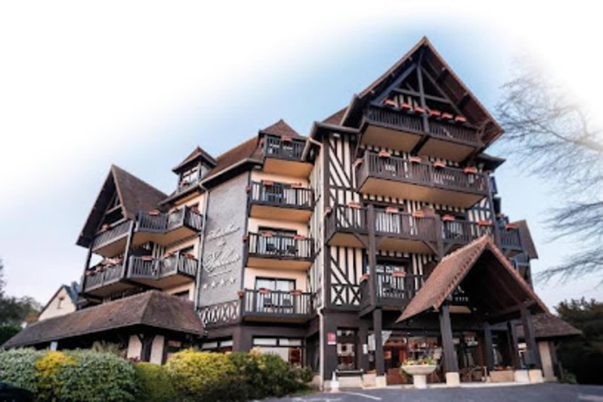 Résidence Goélia Le Castel Normand***-Außenbereich Sommer