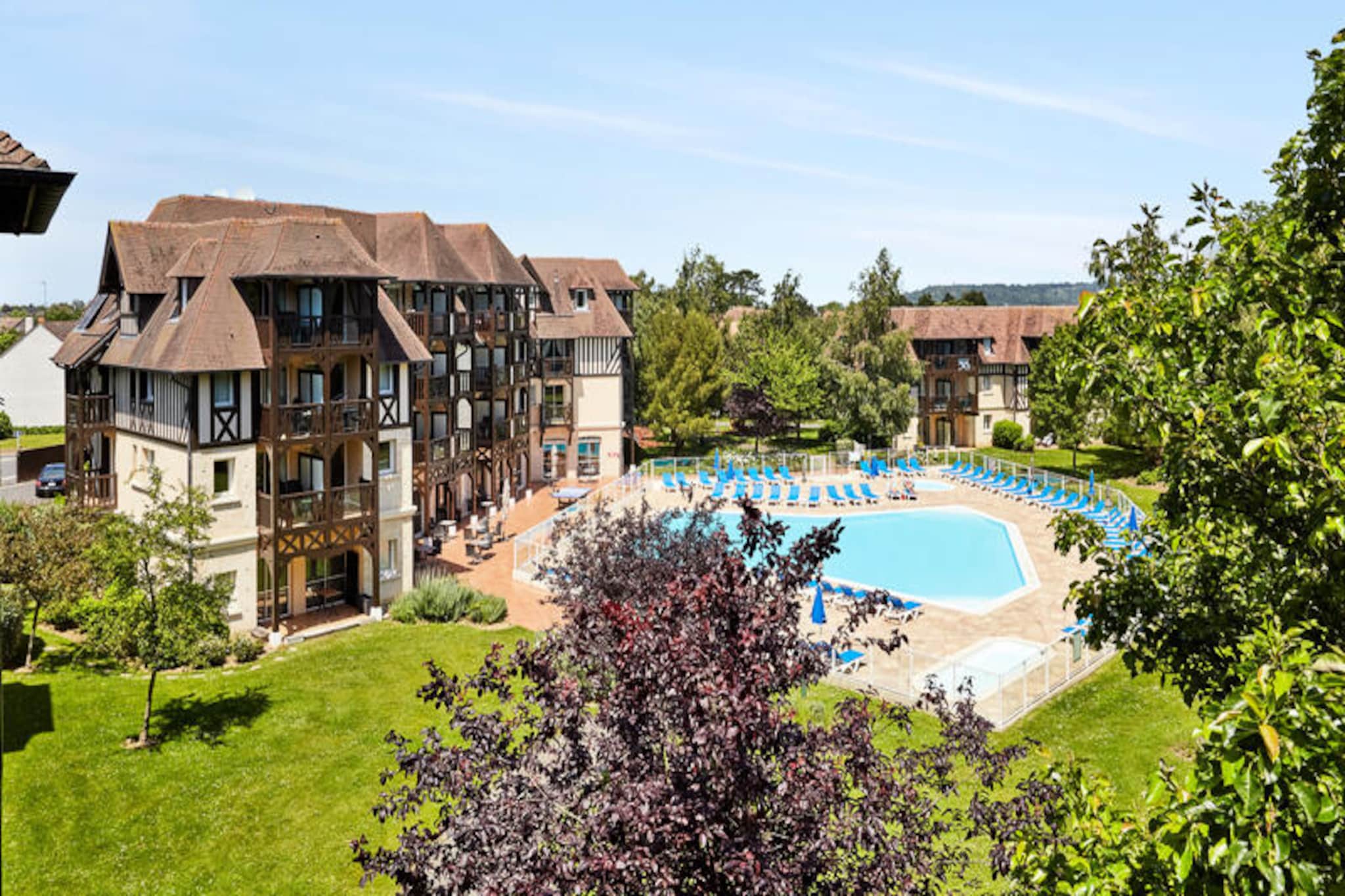 The Golf Residence apartment