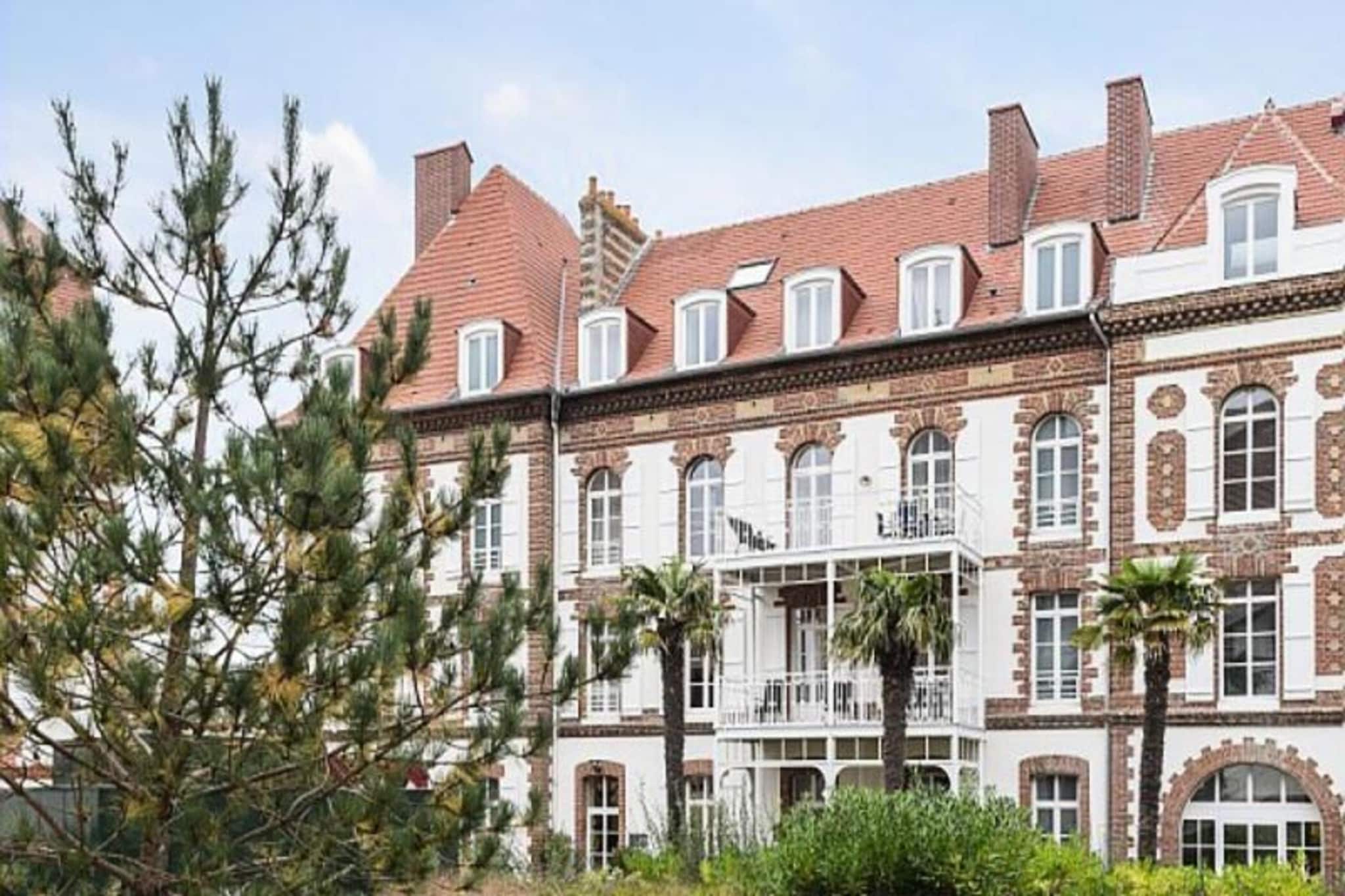 Résidence Presqu'Ile de la Touques-Buitenkant zomer