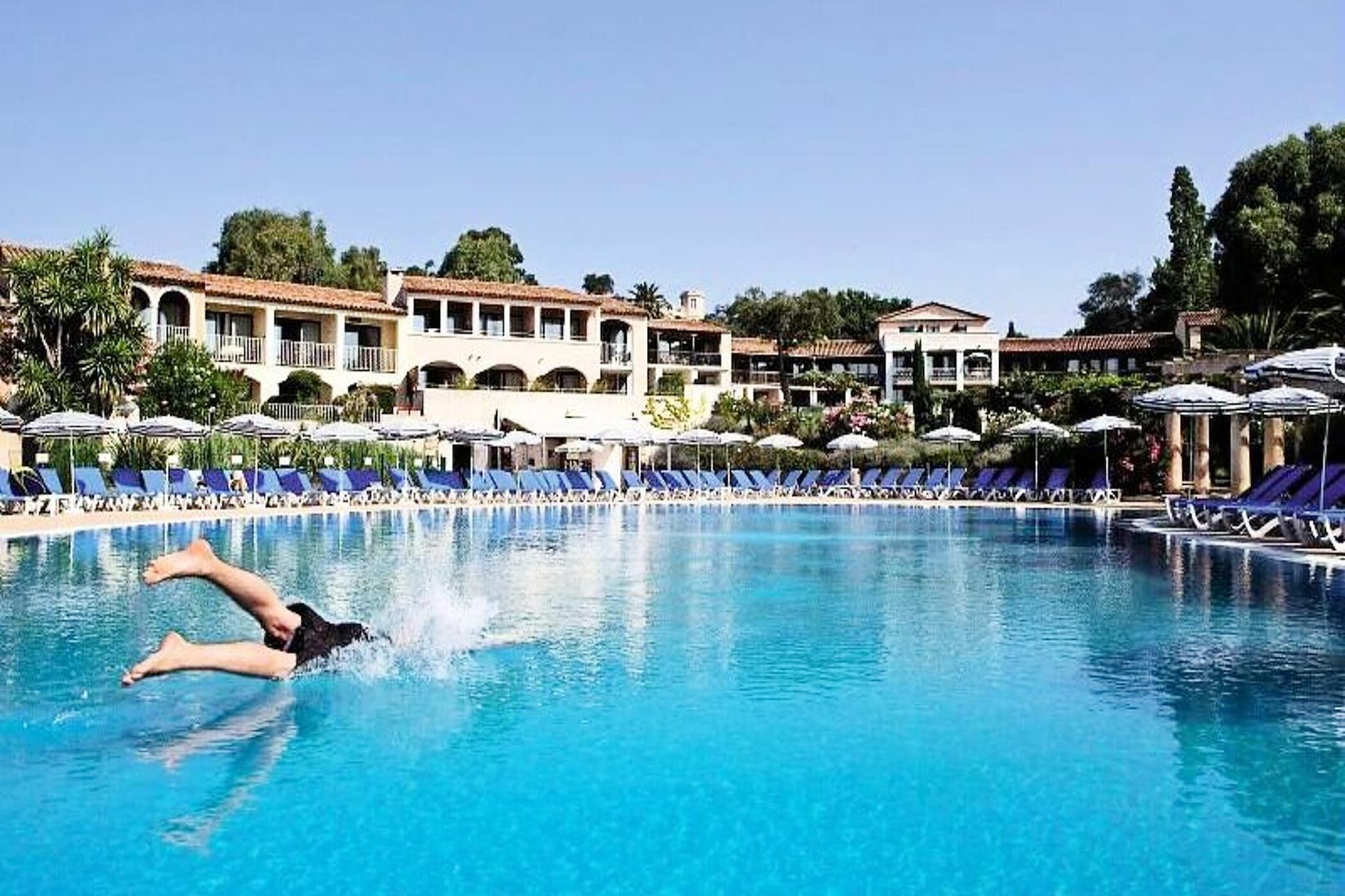 Résidence Les Parcs de Grimaud - maeva Home-Zwembad