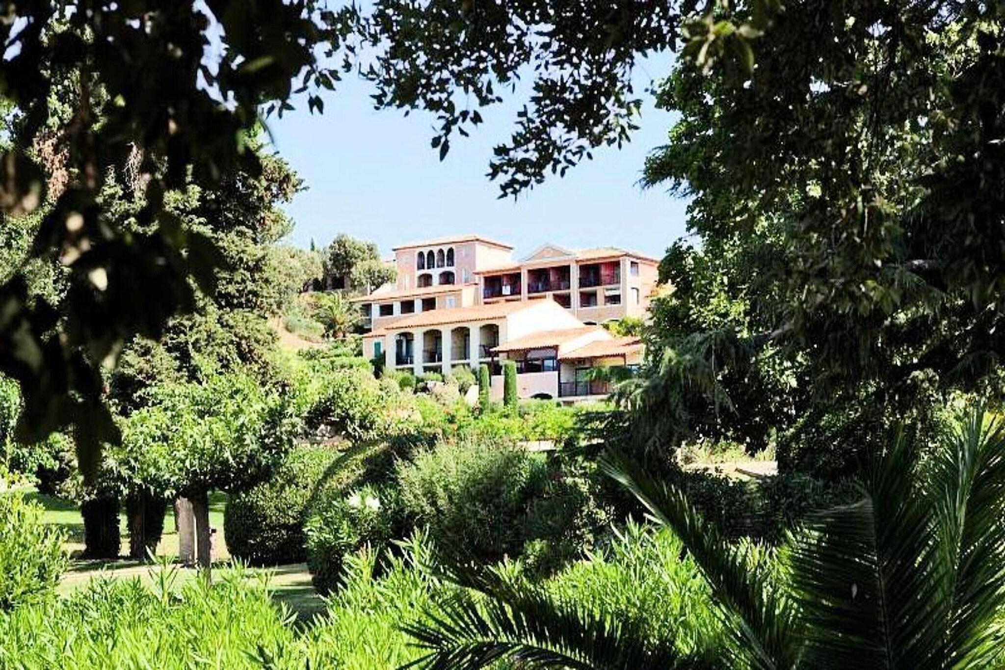 Résidence Les Parcs de Grimaud - maeva Home-Uitzicht zomer
