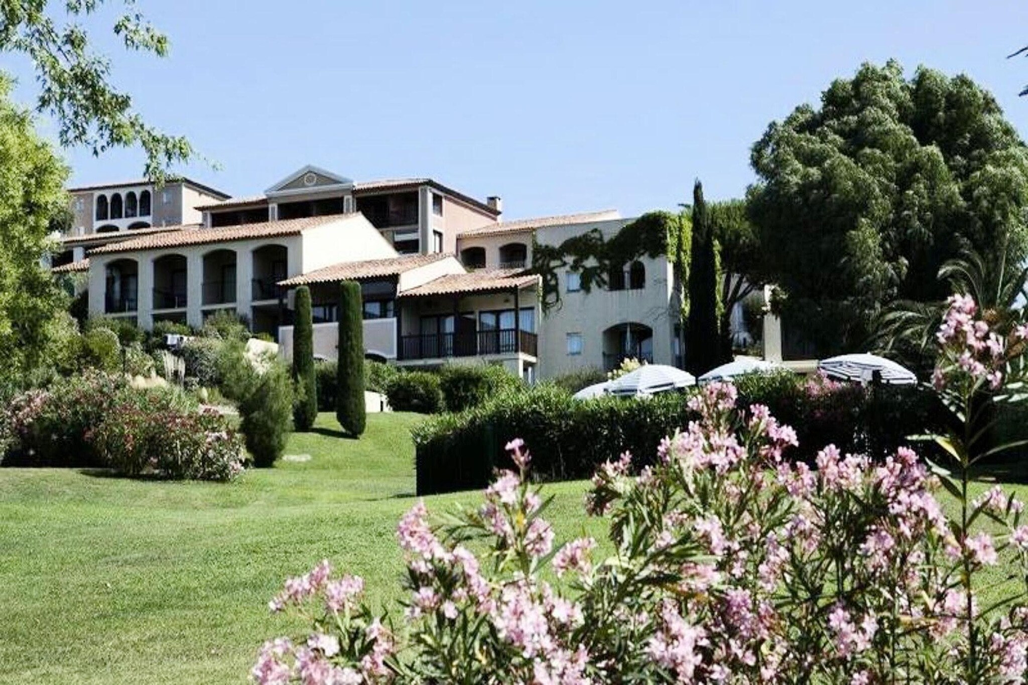 Stay at Residence Les Parcs de Grimaud