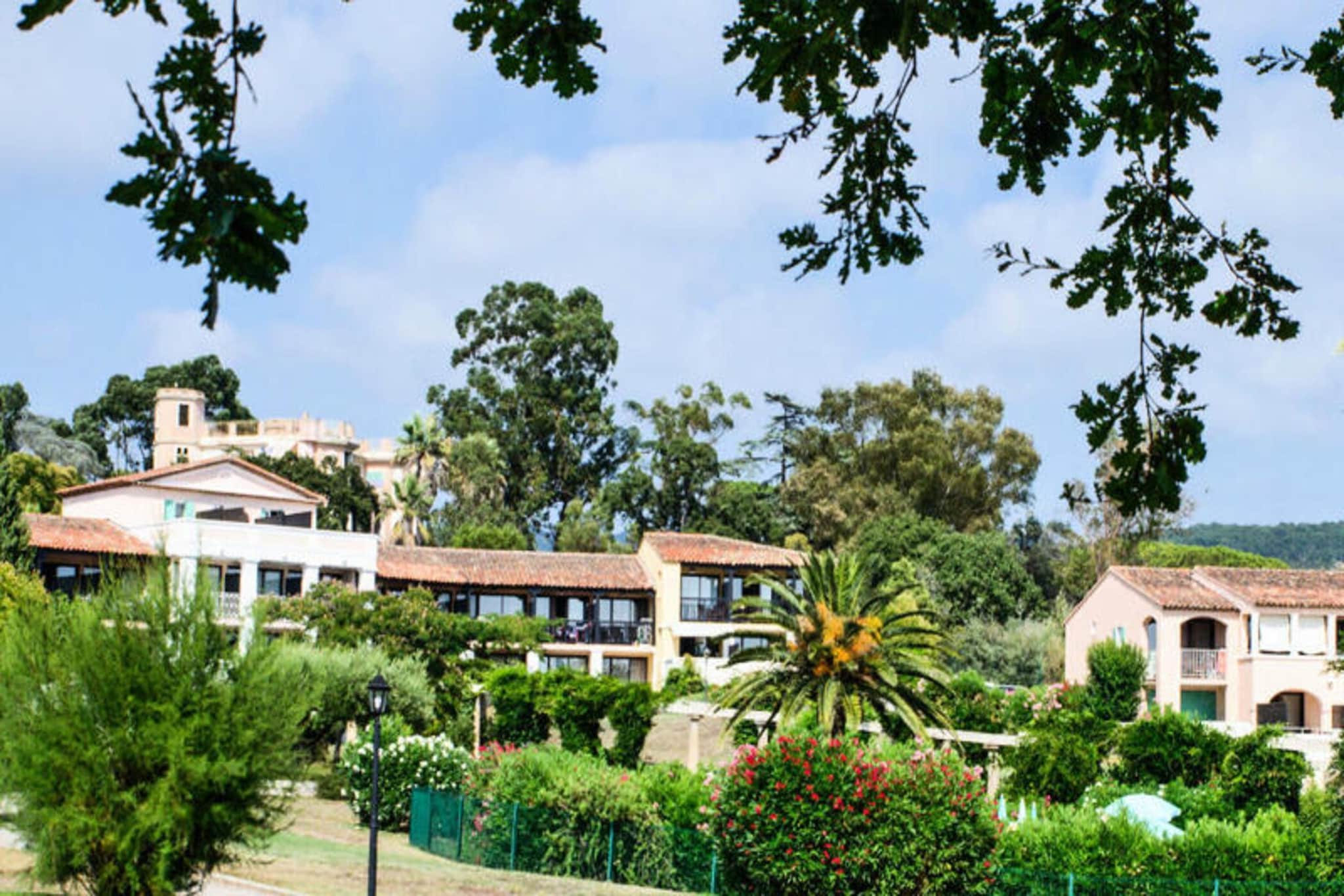 Exterior Summer
