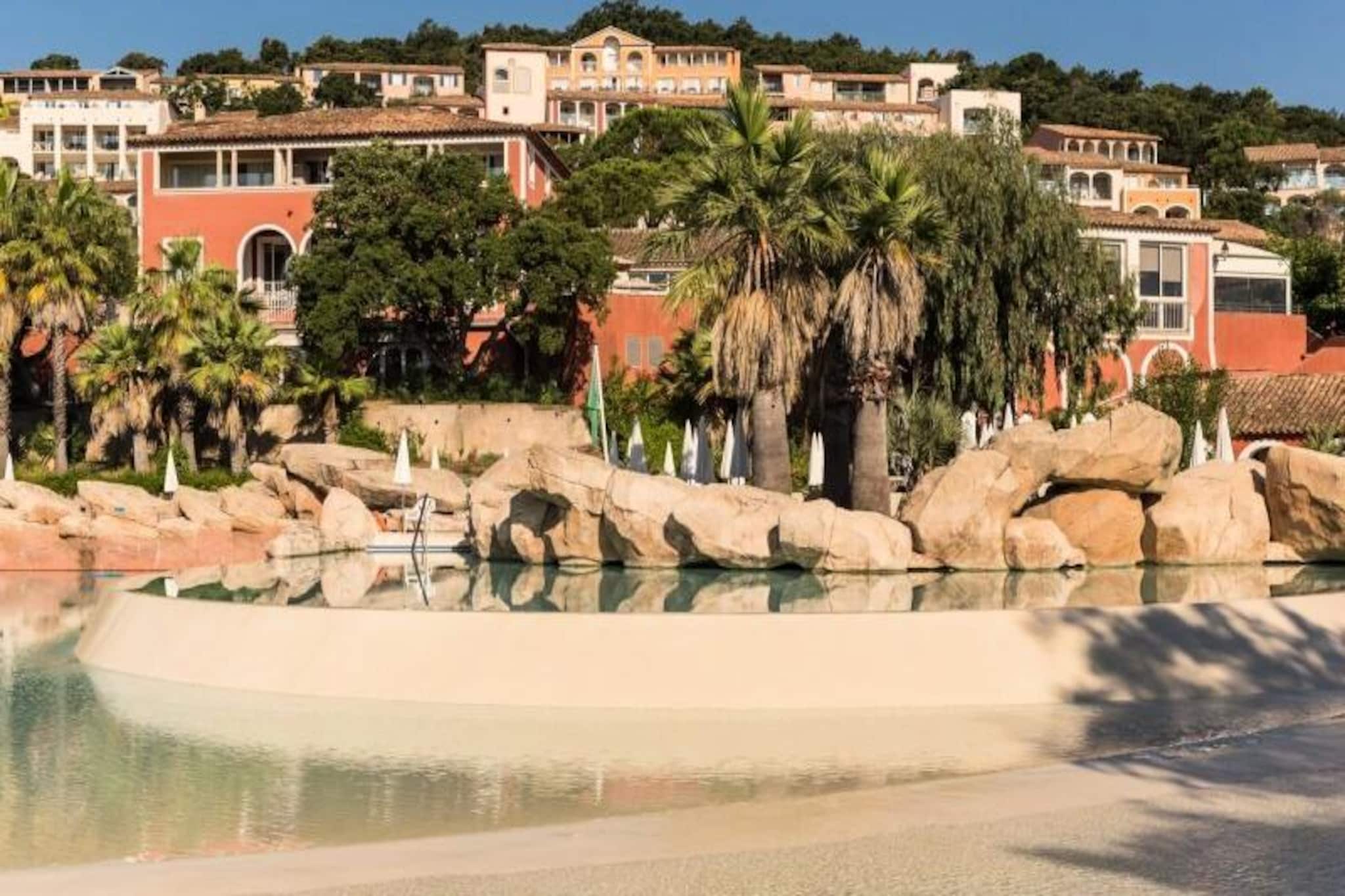 Apartment in Grimaud near Saint-Tropez Beach