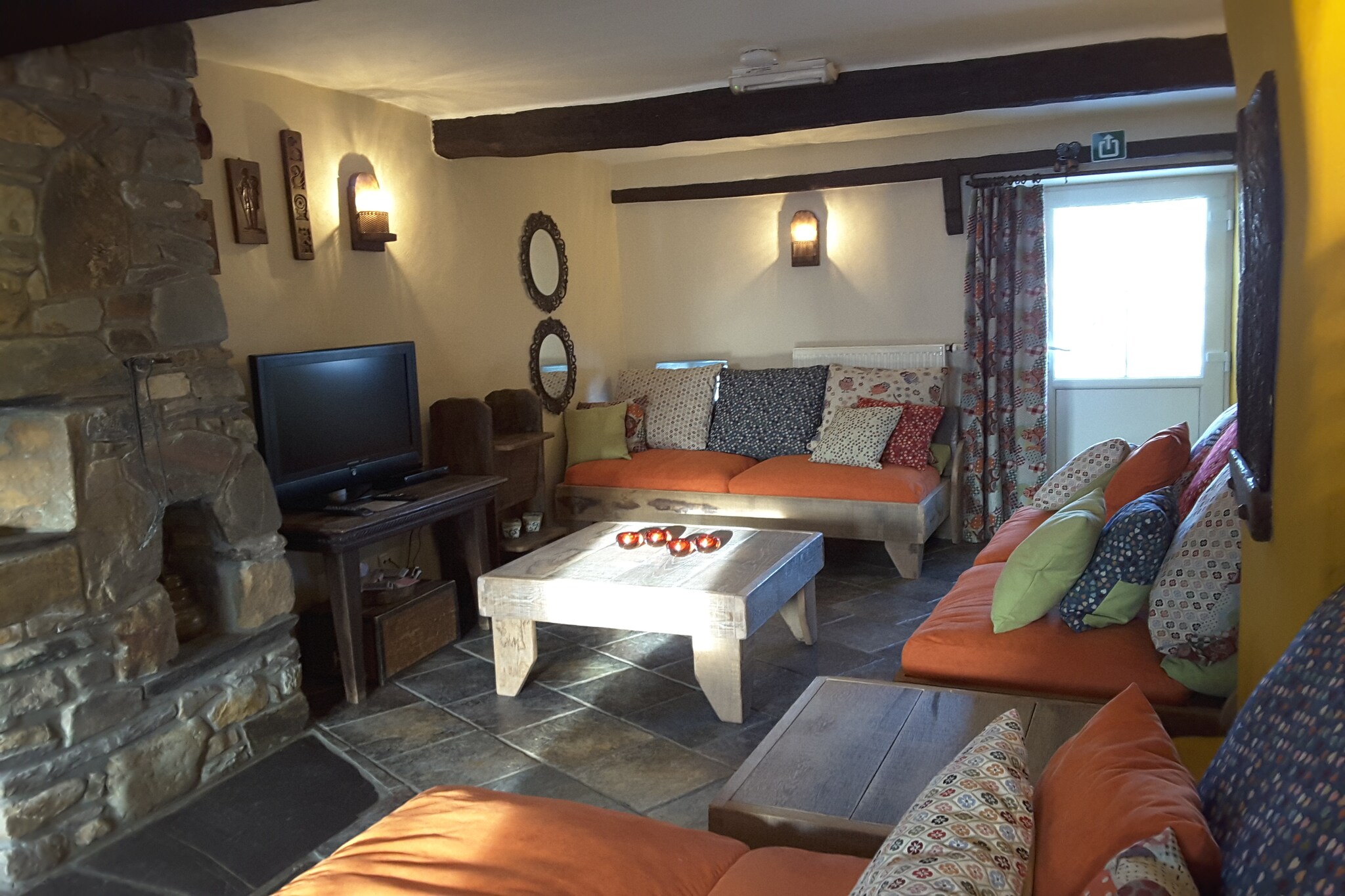 Vakantiehuis Waimes max. 15 personen 1 huisdier 6 slaapkamers #38