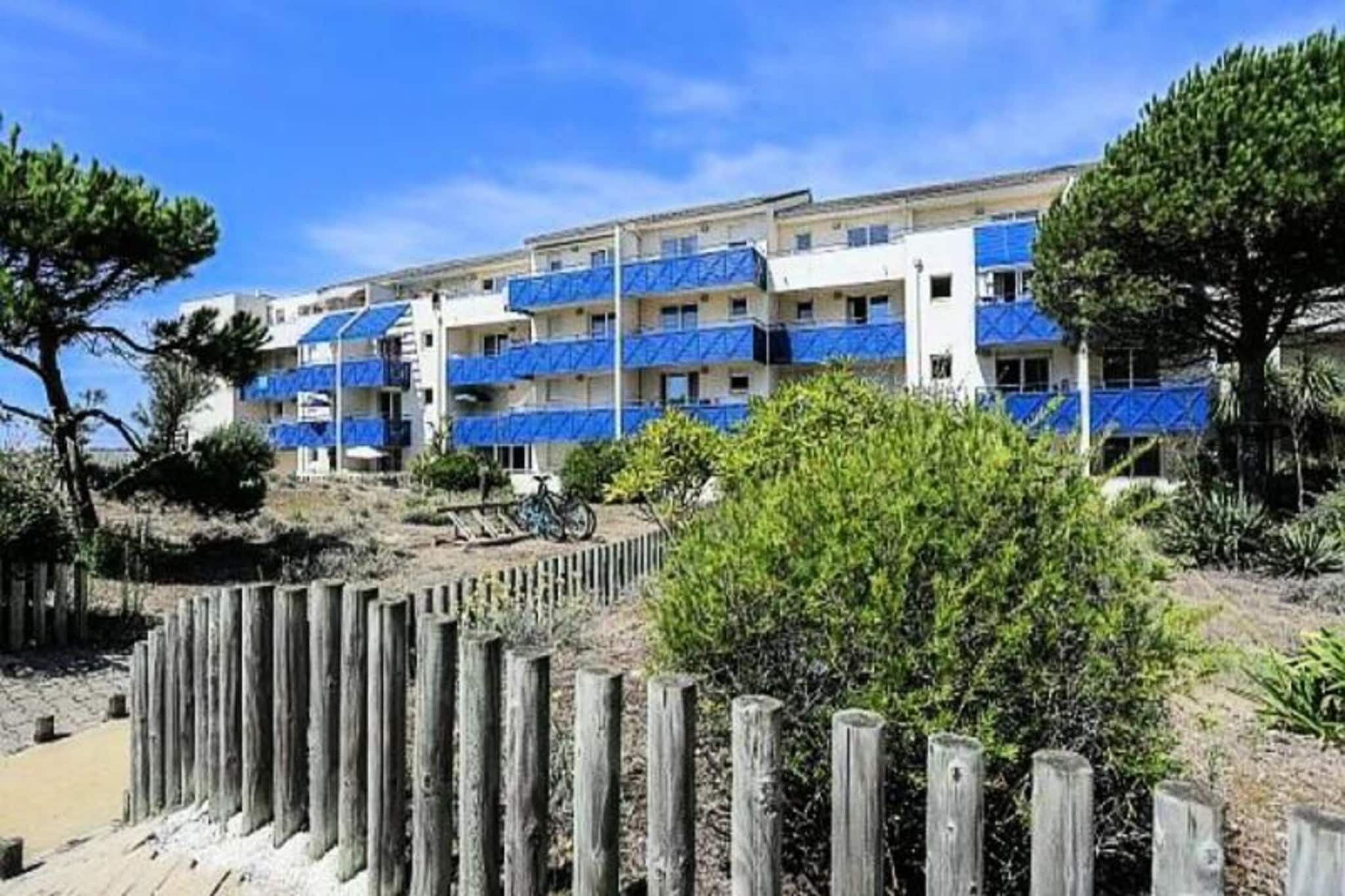 Navy Blue Residence for three people