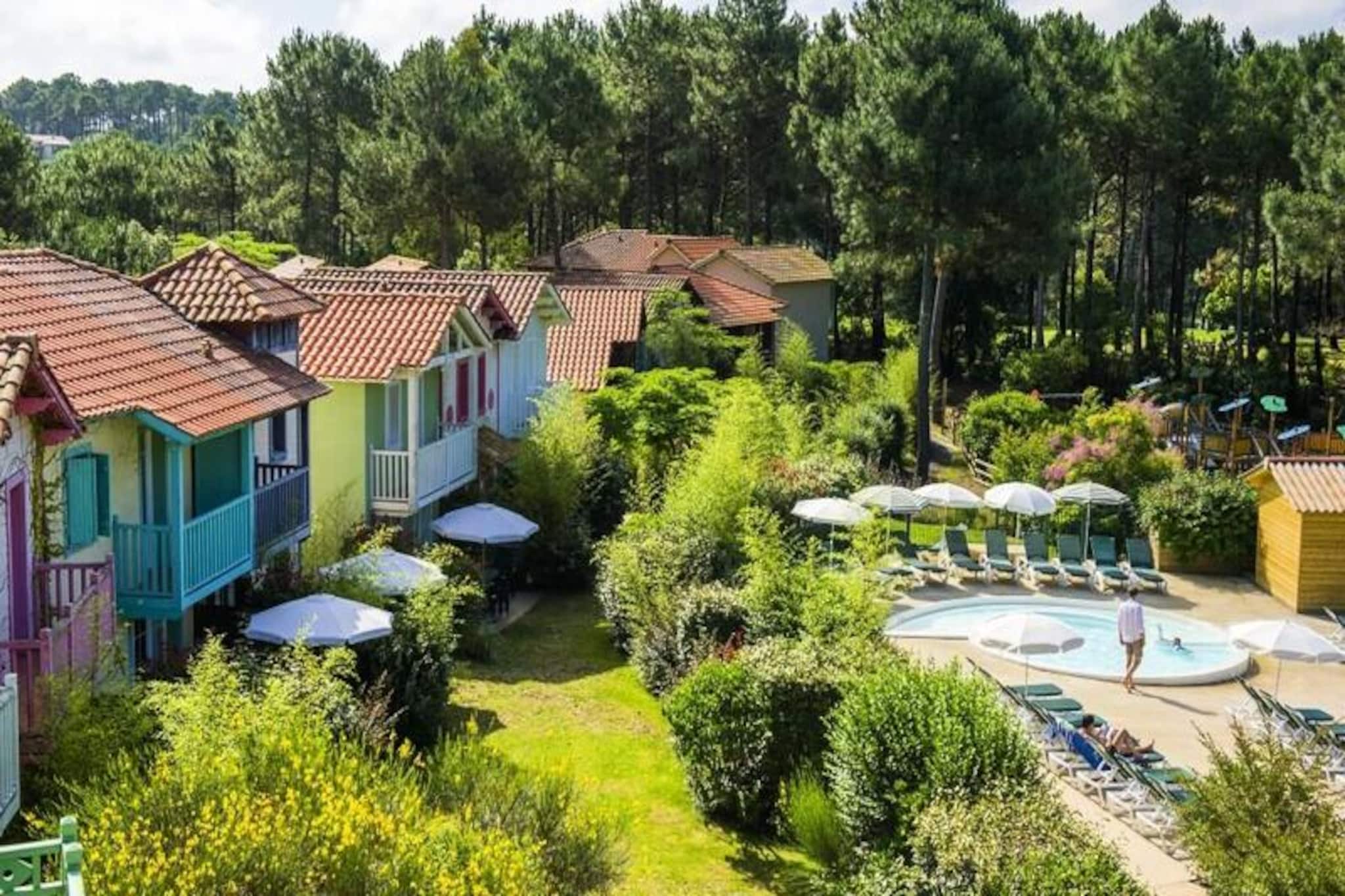 Duplex in Lacanau near Beaches & Pool