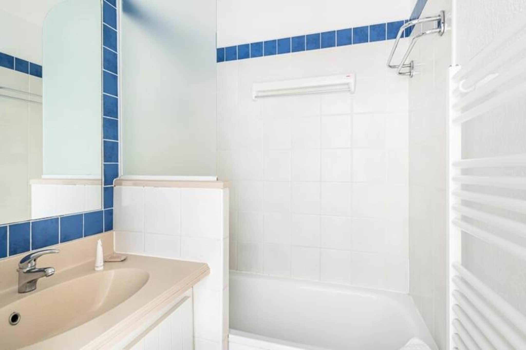Apartment Navy Blue Residence