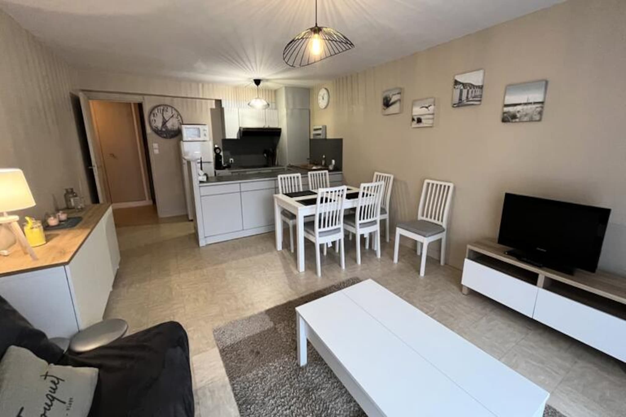 Apartment for six people with parking