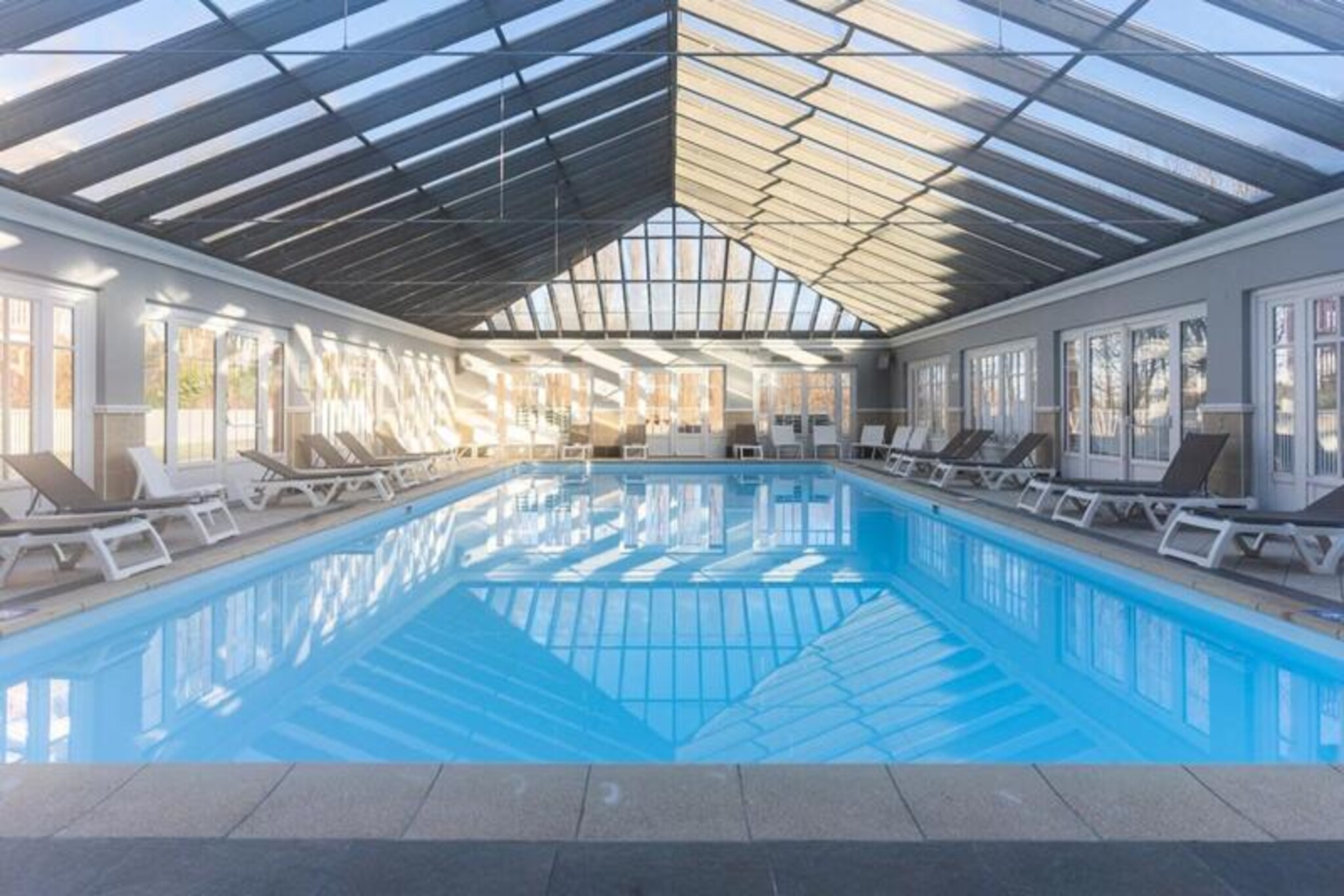 Two room apartment and pool
