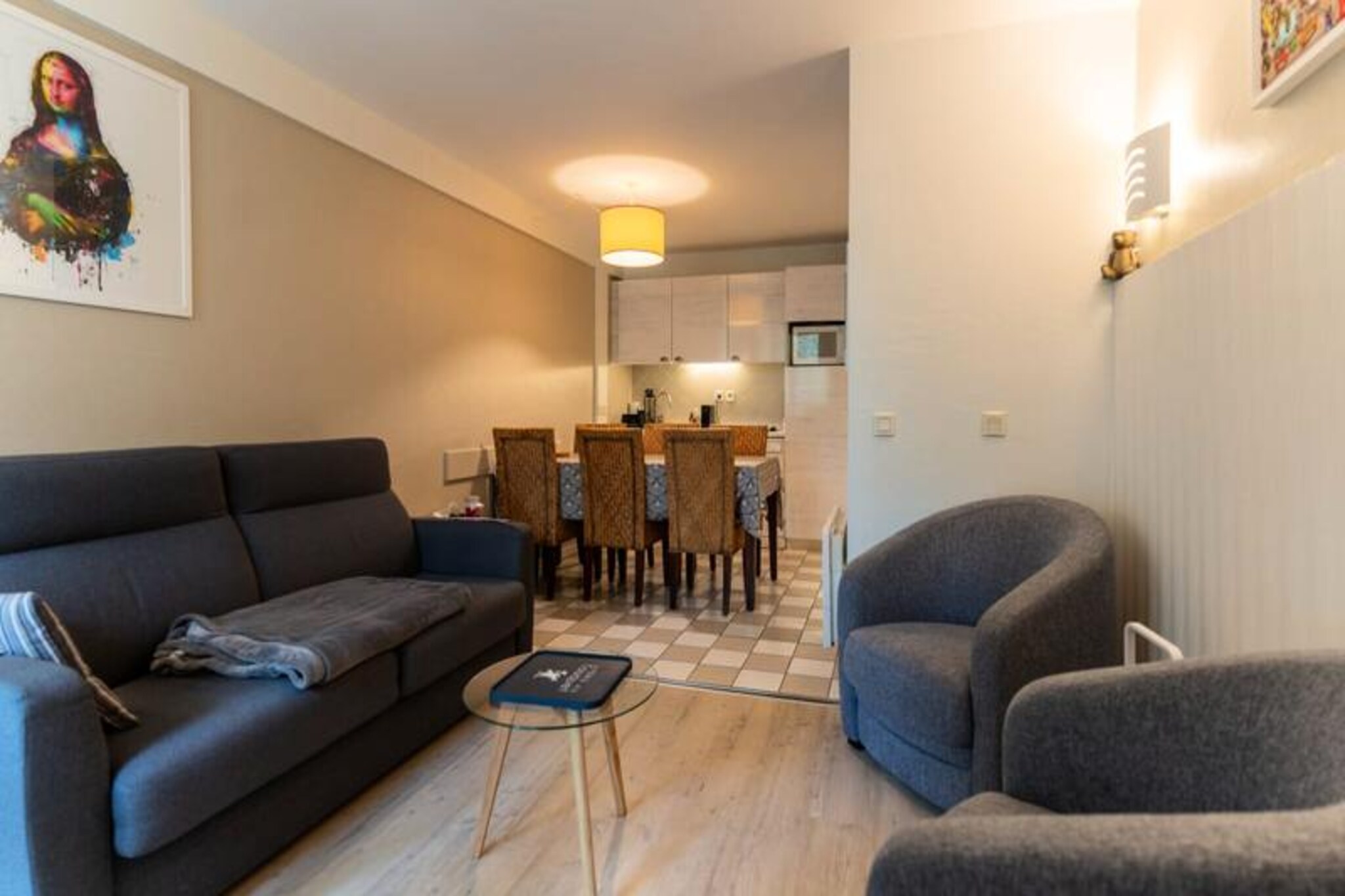 Two room apartment and pool