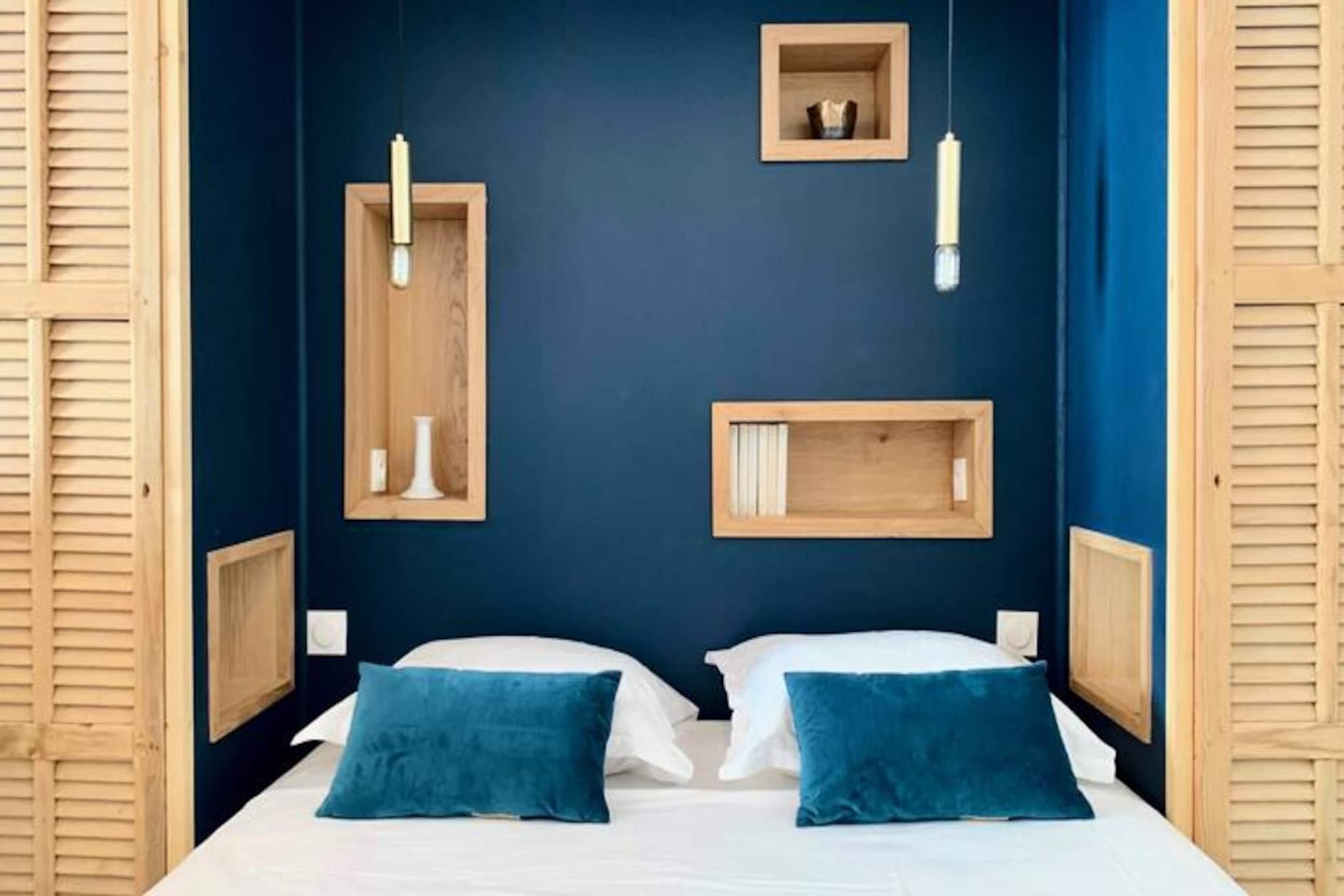 Home Chic Home The Comedy Suites