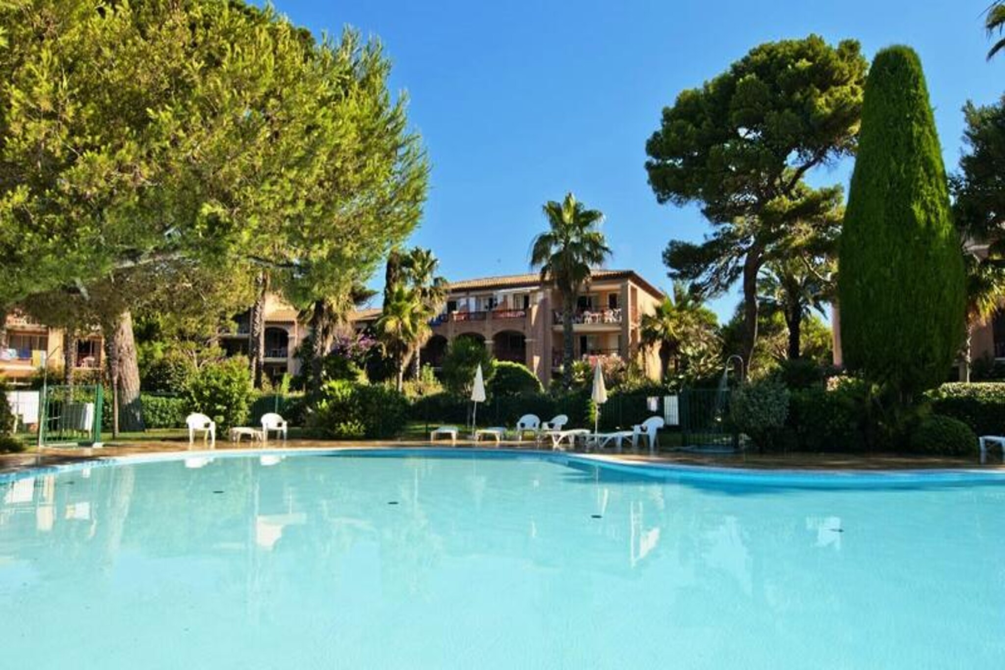 Residence La Pinede for four people