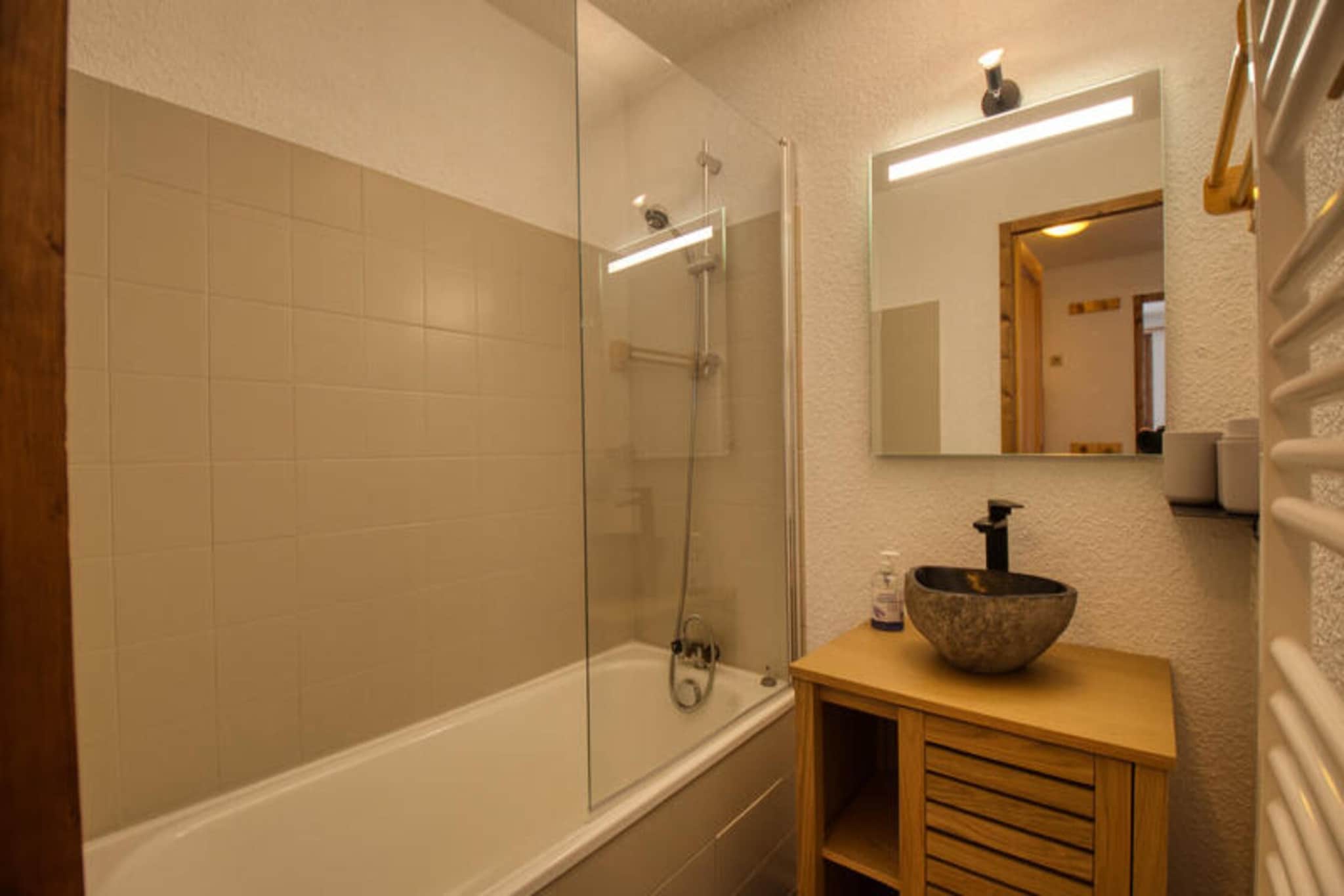 Criou Ii Residence for two room