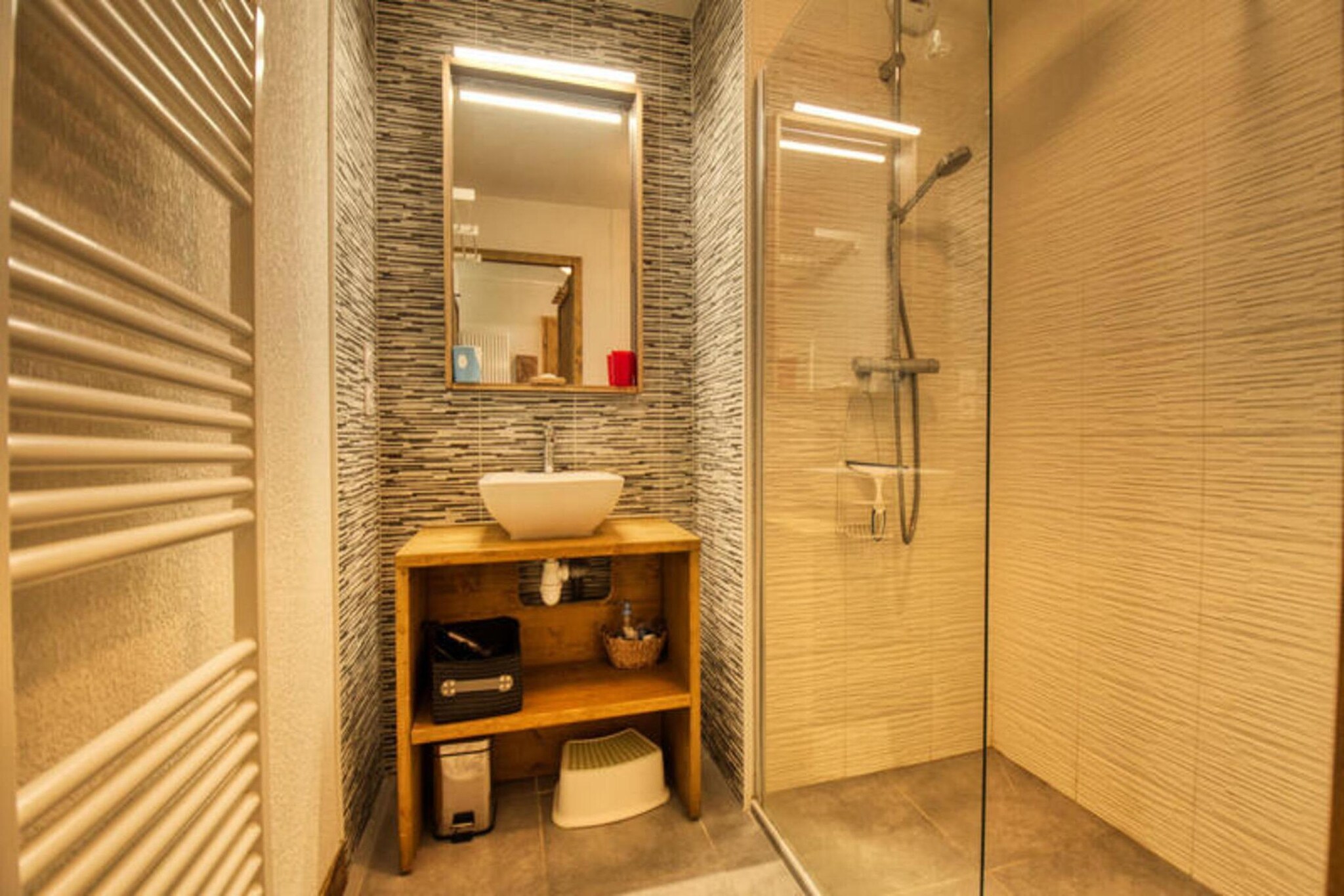 Niveoles Residence Bat A with three room