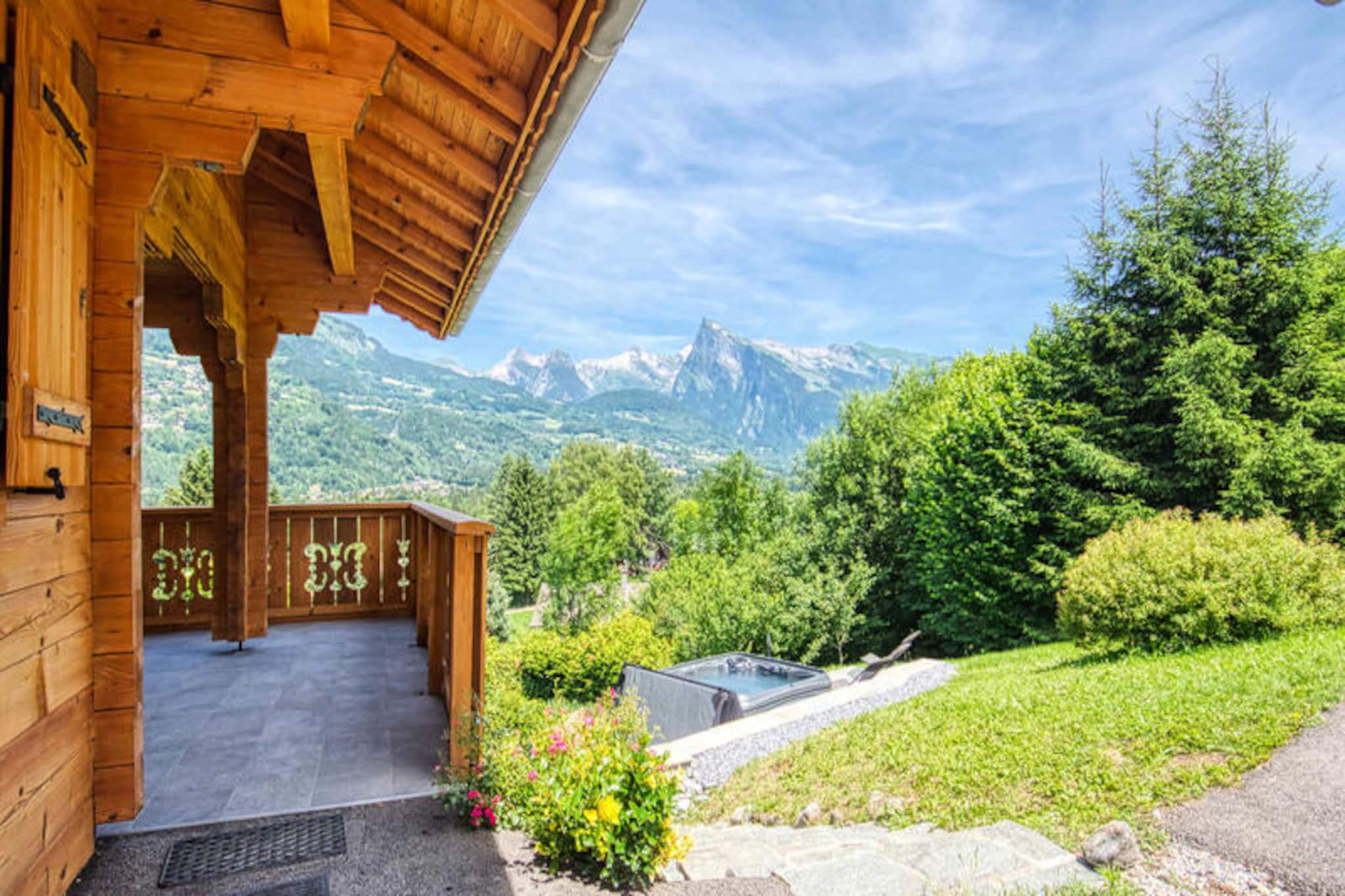Chalet The Lupins for nine people