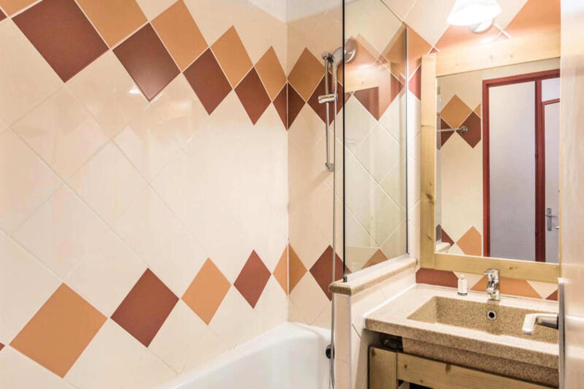 Résidence Les Fontaines Blanches - maeva Home-Außenbereich Sommer