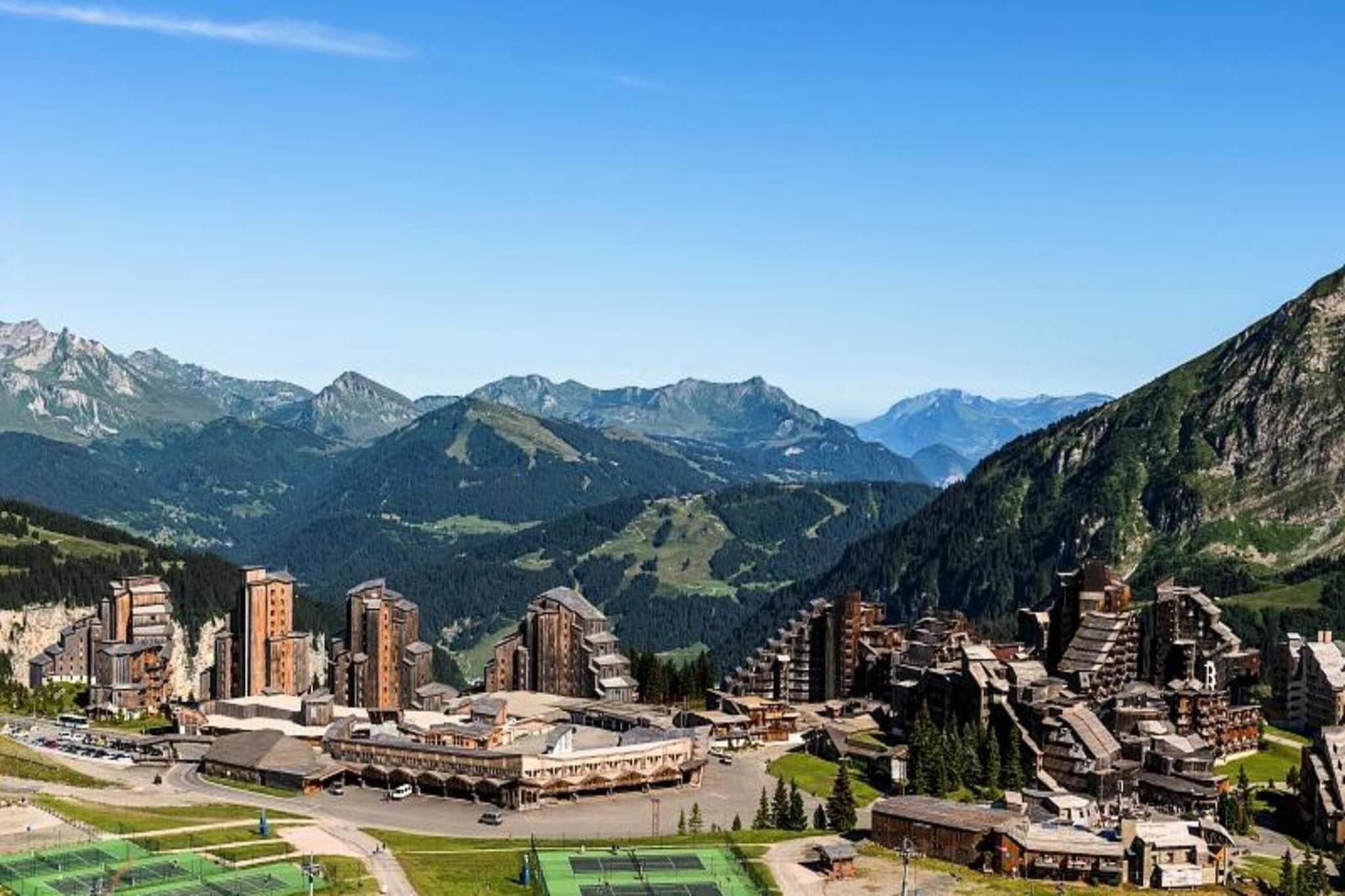 Résidence quartier Hauts-Forts - maeva Home-Exterior in summer