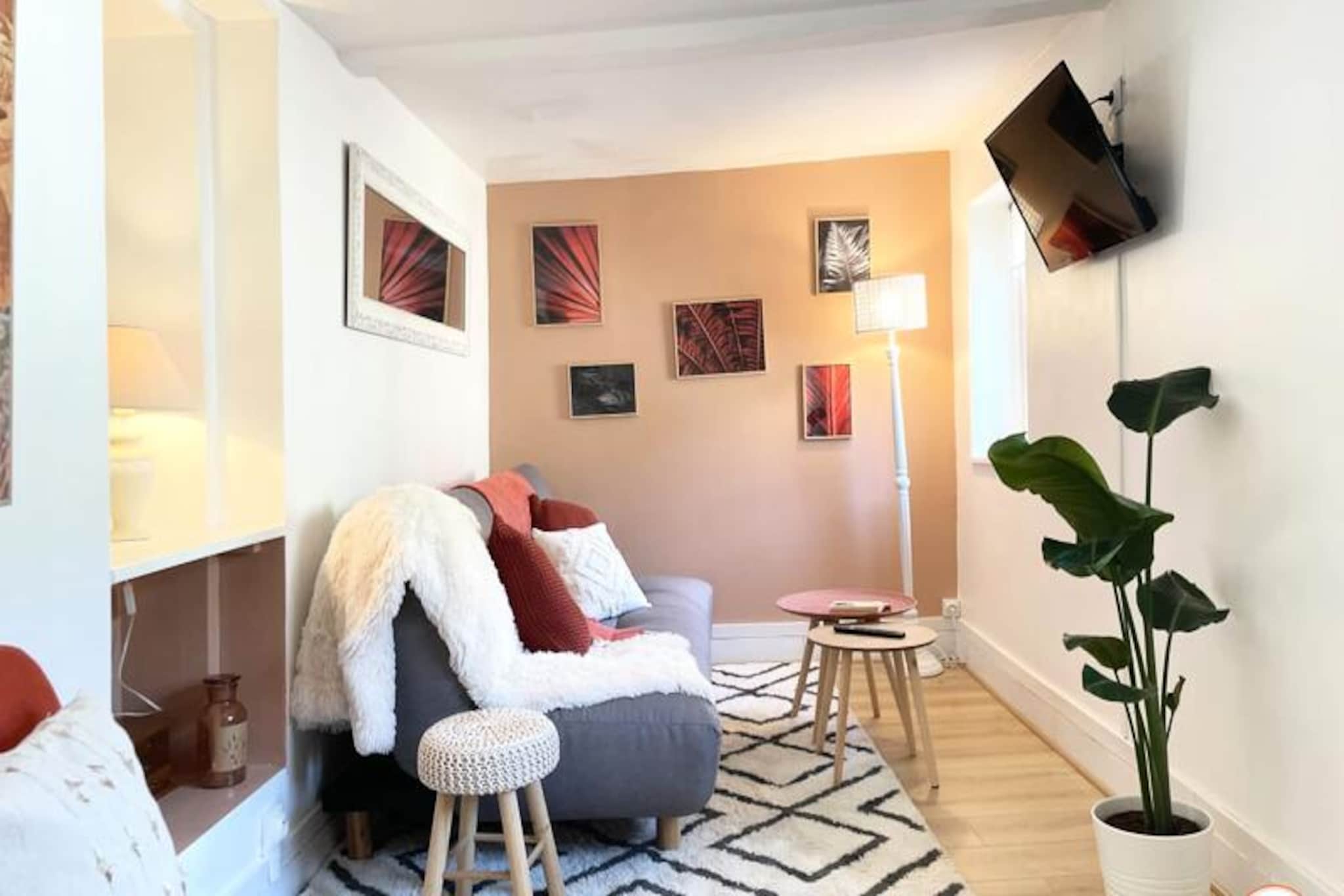 Magnificent Triplex Quiet