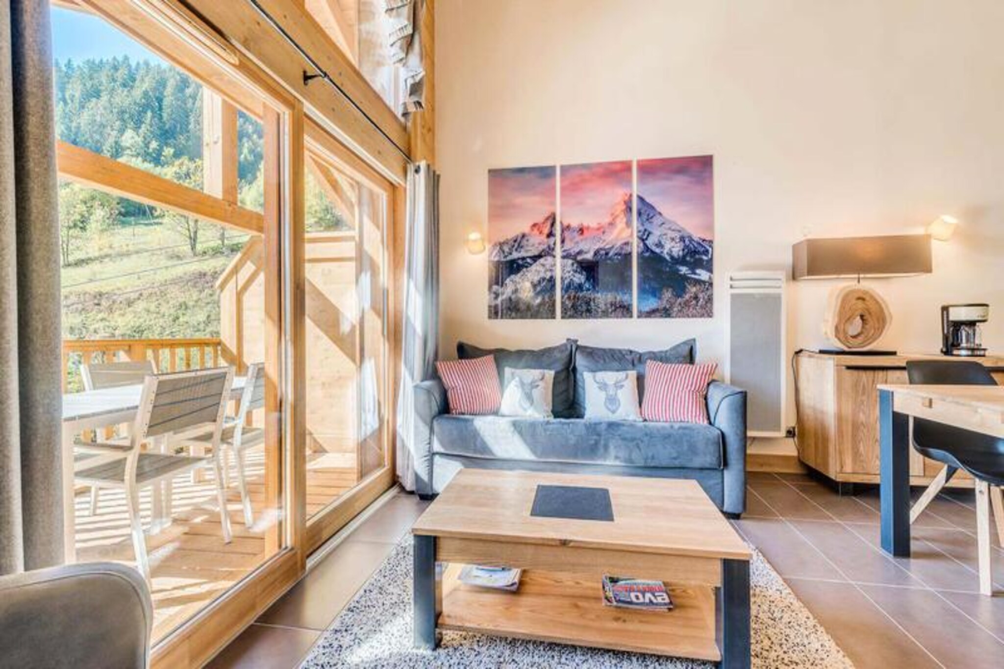 3 Rooms for 6 People