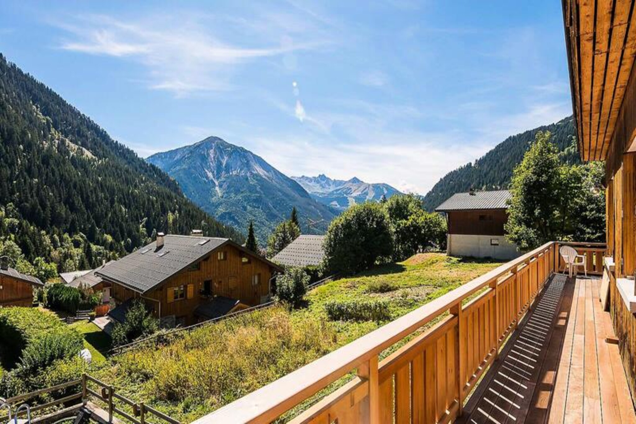 Chalet Les Lauzes for ten people