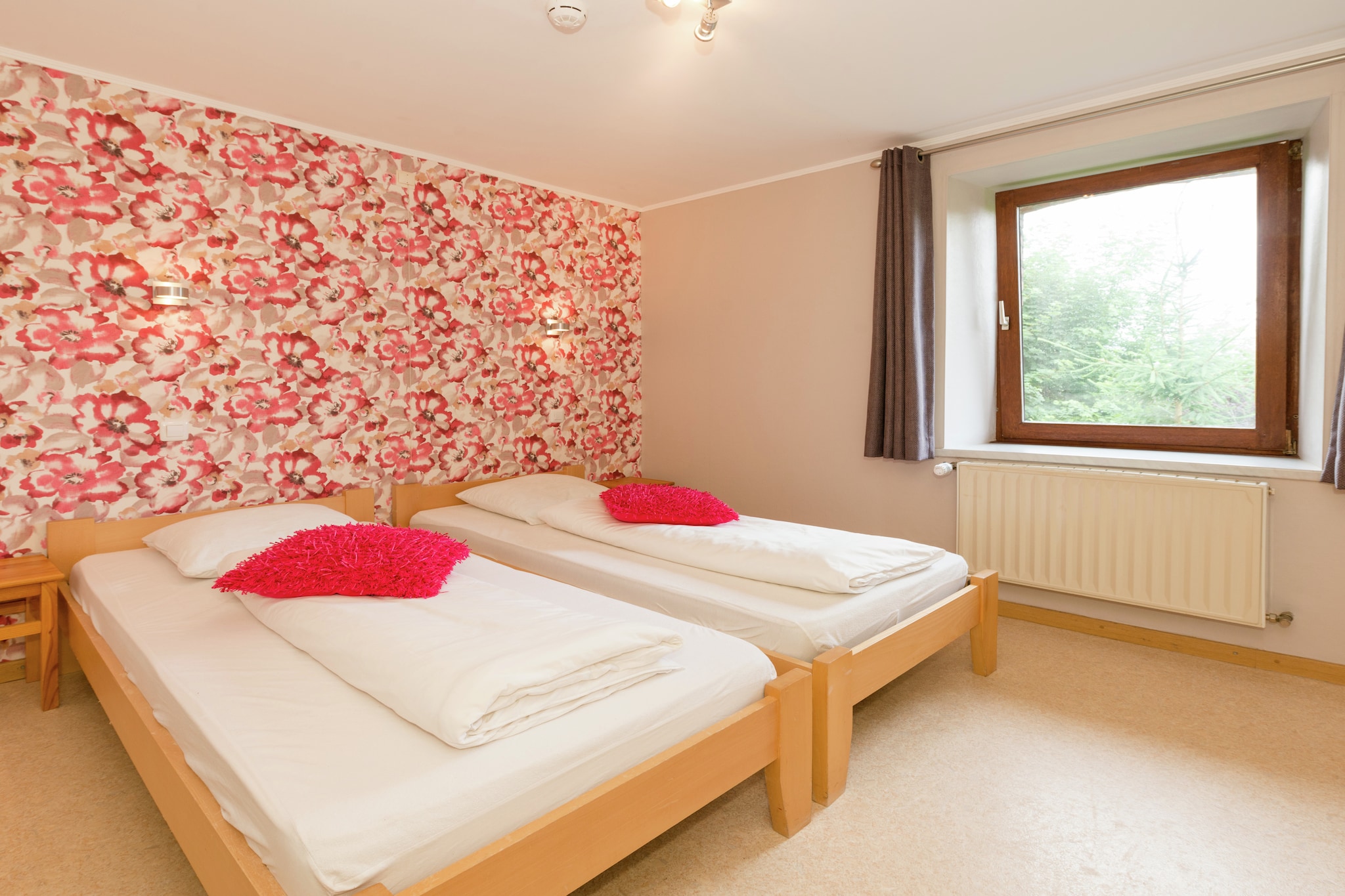 Hirondelle-Bedroom