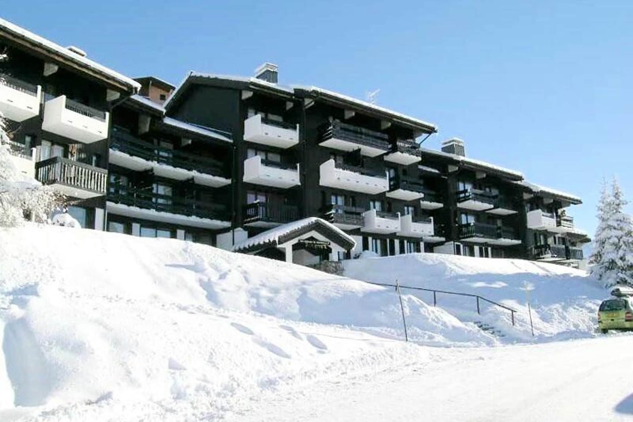 Studio Cabin in France with Ski-In/Ski-Out