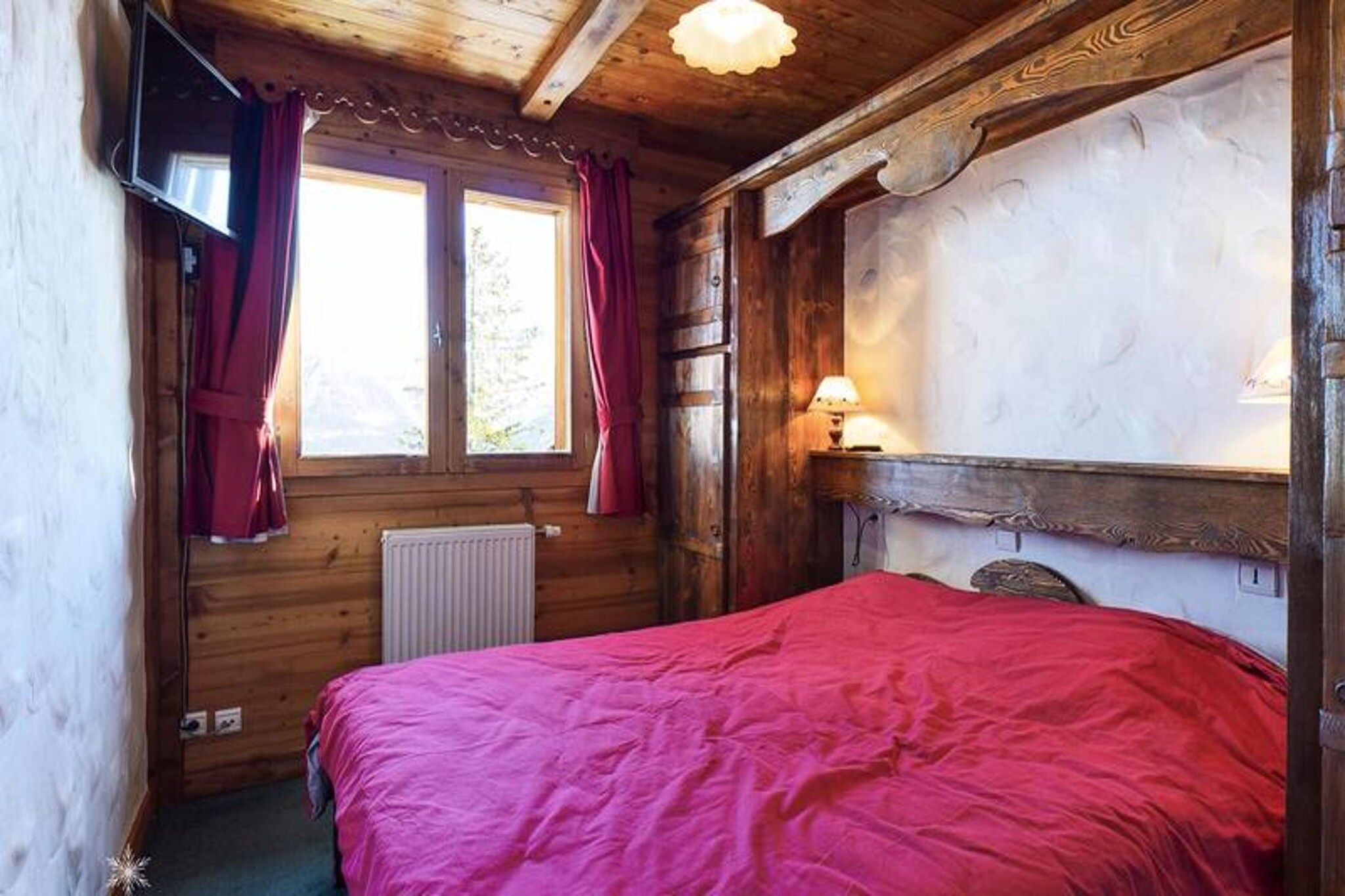 Apartment in France near Ski Lifts & Shops