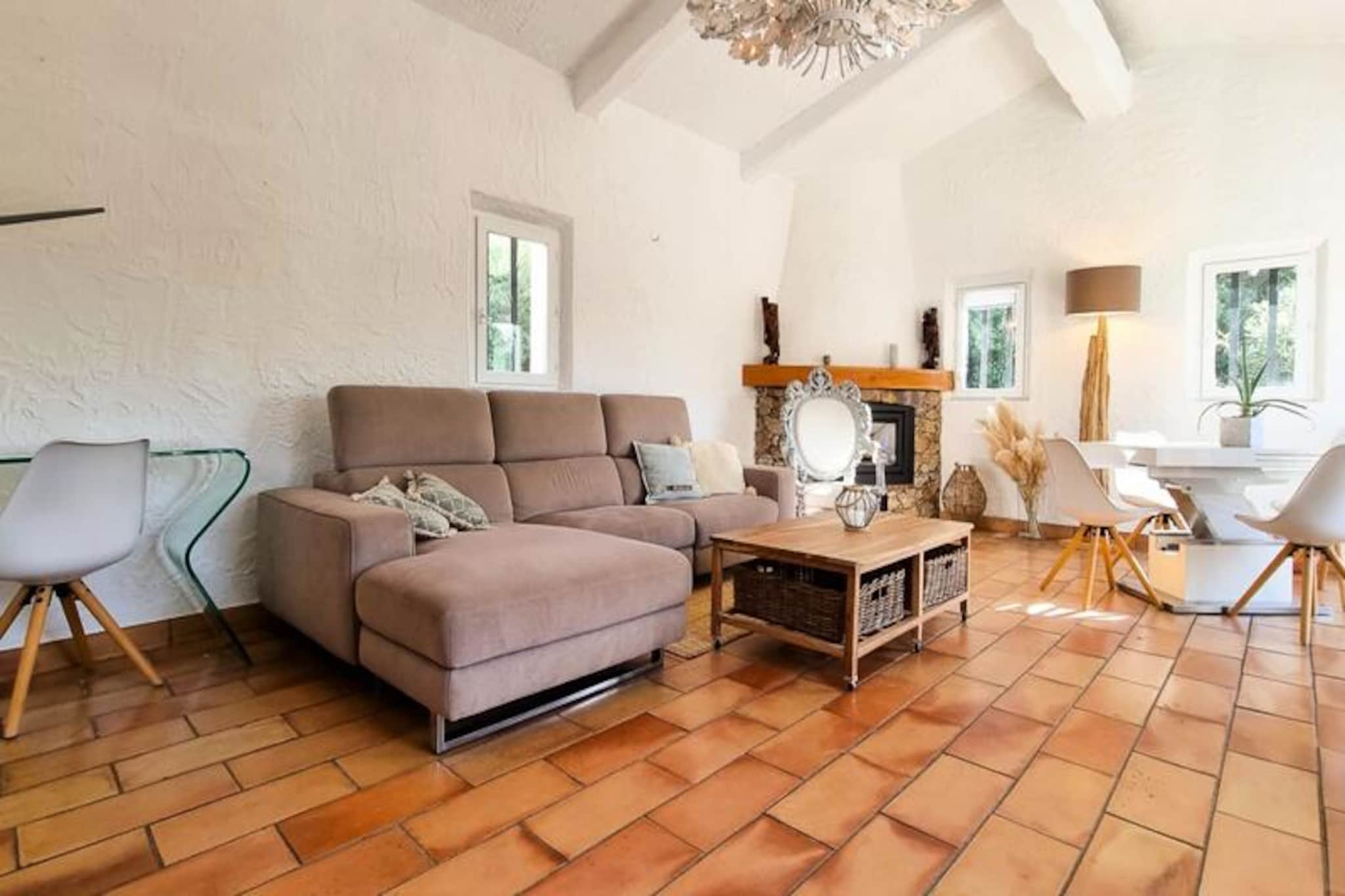 This stunning 180 m² villa offers two spacious apartments, a private heated swimming pool, a pיtanque court, and a landscaped garden, accommodating up to 11 guests across three levels. The air-conditioned ground-floor apartment features a king-size suite, two additional bedrooms, a bathroom, and an open-plan living area leading to a terrace with outdoor dining and a barbecue. The upper-level apartment includes three bedrooms, a fully equipped kitchen, and both shower and bath facilities. The villa is non-smoking, and pets or events are not permitted, ensuring a peaceful and private retreat.
Located in Mandelieu-La-Napoule, the villa is less than 10 minutes by car from beaches, water sports, restaurants, bars, and a casino. It’s only 15 minutes from Cannes and 35 minutes from Nice Airport. Guests can enjoy activities like scuba diving, jet skiing, and hiking, with golf courses and amusement parks nearby. Local shops and attractions make this a perfect destination for both relaxation and adventure.
Amenities include Wi-Fi, televisions in multiple rooms, solar showers, a ping-pong table, and secure parking for six vehicles. The kitchens are equipped with modern appliances, including dishwashers and coffee machines. Bed linens are included for stays of six nights or more, with optional services for shorter visits. A digital welcome booklet provides all the information needed for a seamless and enjoyable stay.