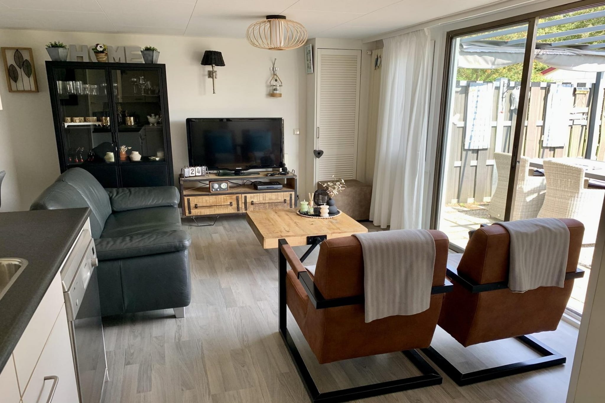 Eb en Vloed 75-Living room