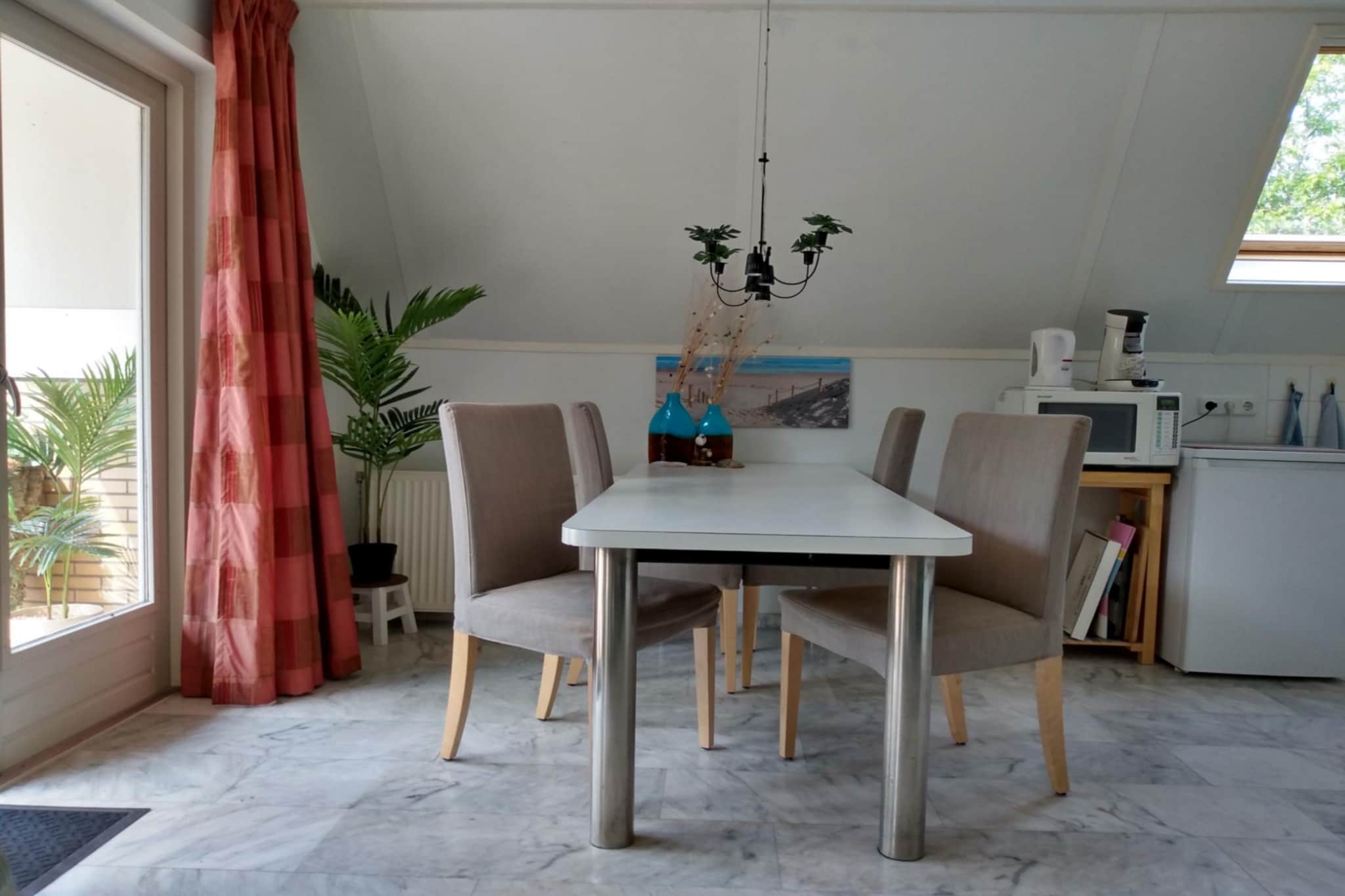 Cozy holiday home in Burgerbrug