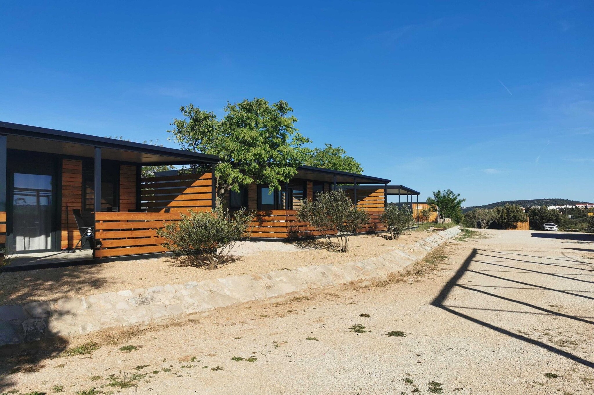 Comfort Two Bedroom Mobile Homes Pirovac - Classic Two Bedroom Mobile Home with Sea View and Terrace-Außenbereich