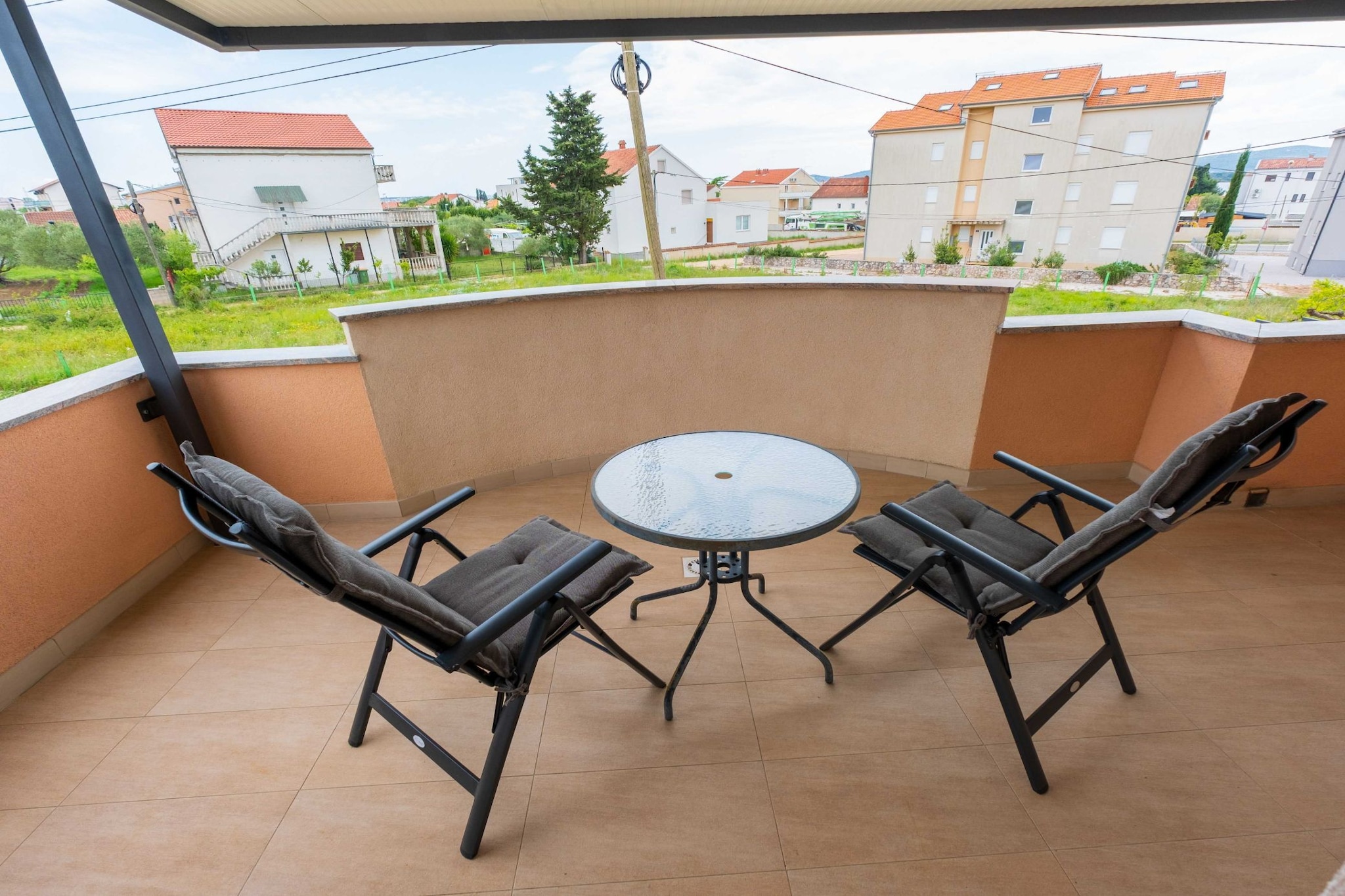 Charming  Three Bedroom House  Turanj-Terrassenbalkon