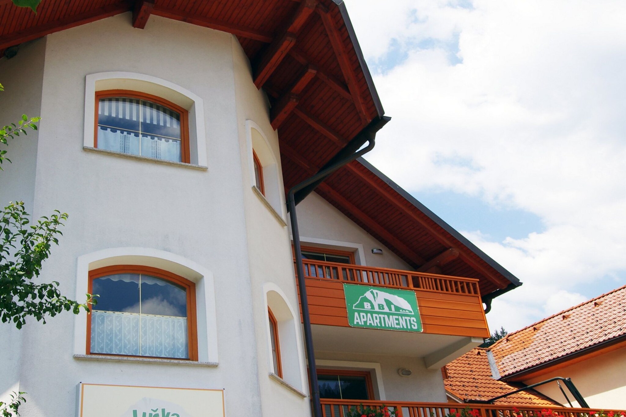 Riverside Pines Luce Apartments with Balcony - One Bedroom Apartment with Balcony (owner 2+2)-Extérieur
