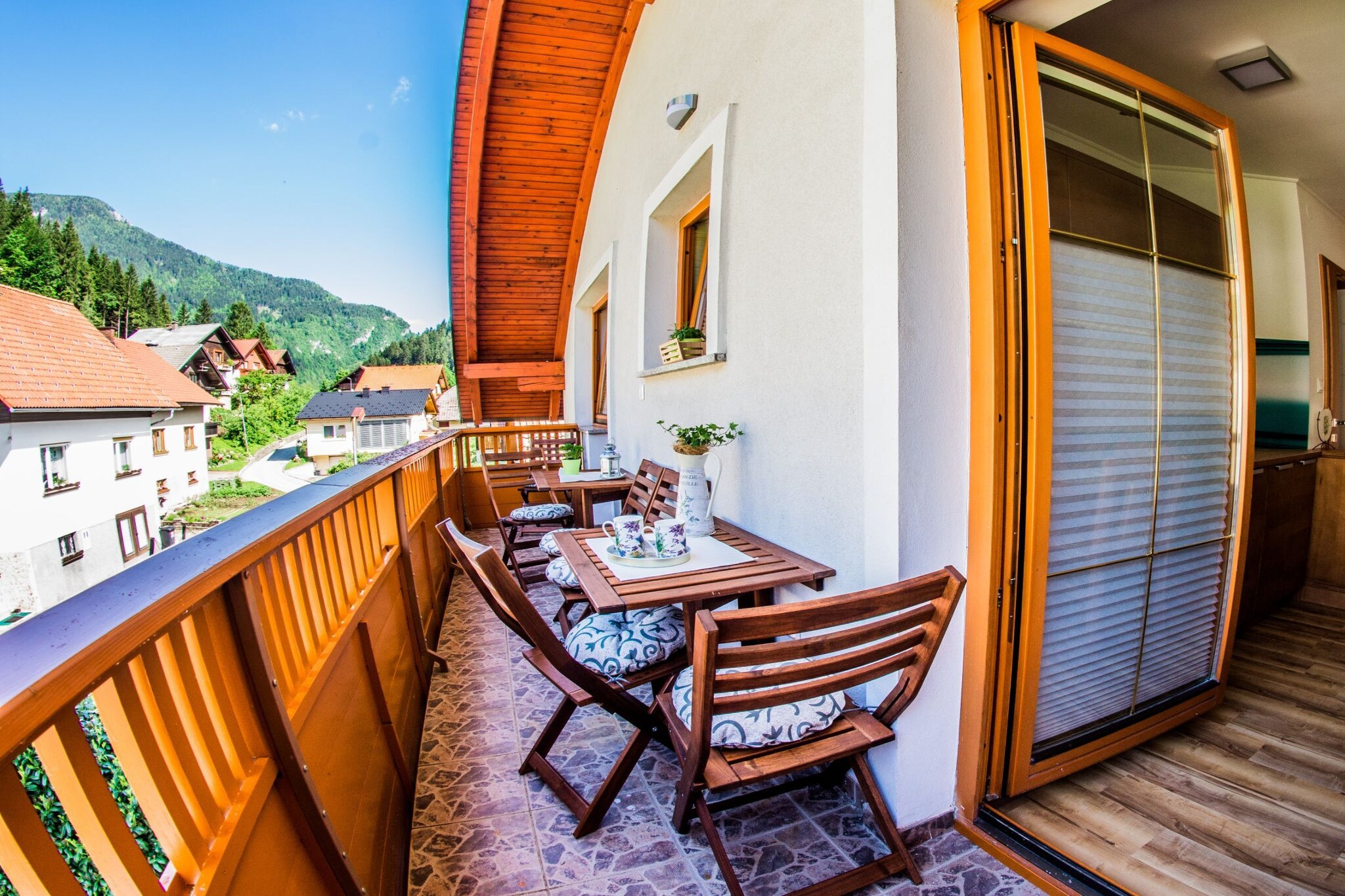 Riverside Pines Luce Apartments with Balcony - One Bedroom Apartment with Balcony (owner 2+2)-Terrasse / balcon