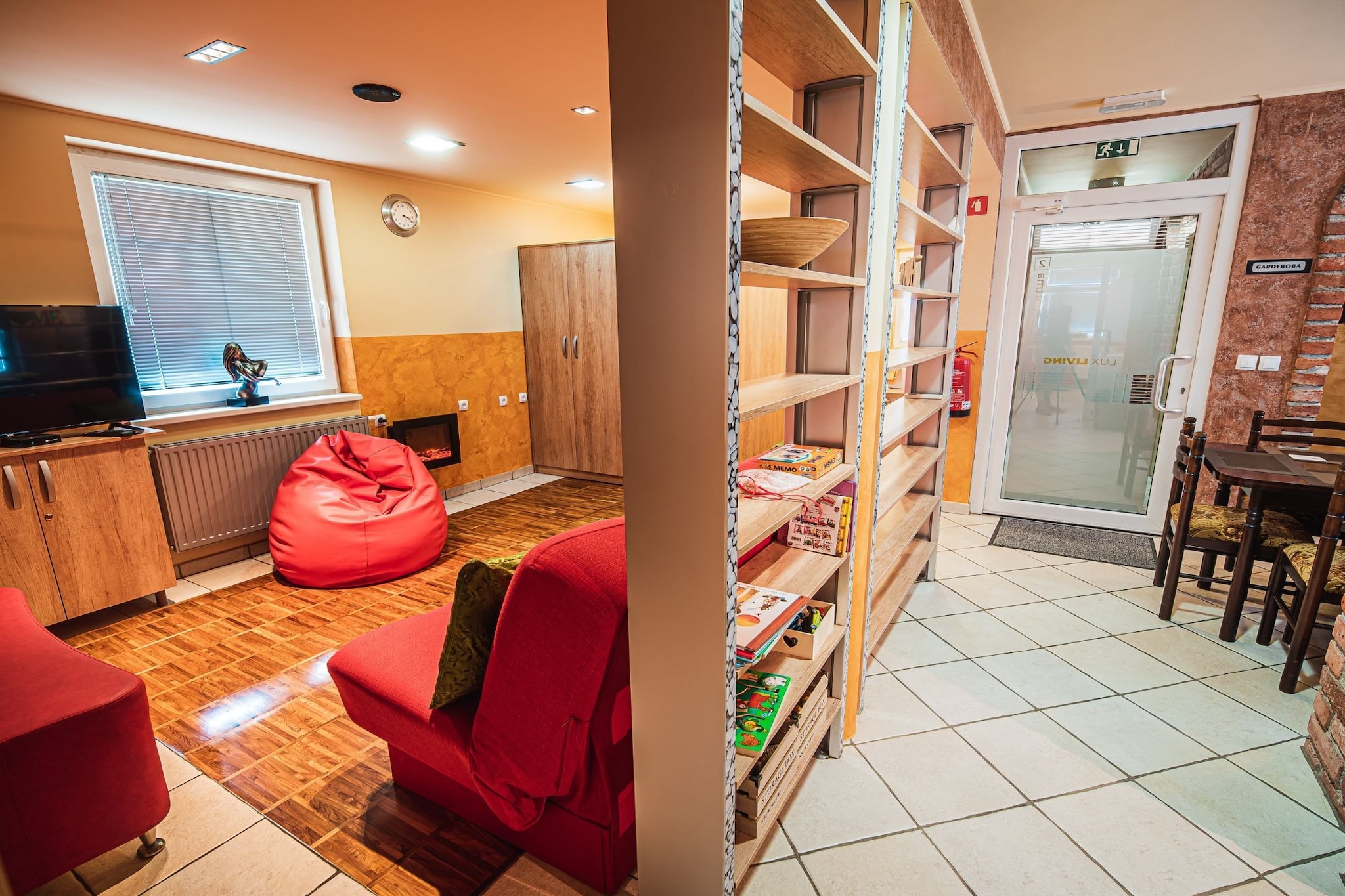 Elegant and Stylish Retreat Apartments with Terrace - Two Bedroom Apartment with Terrace