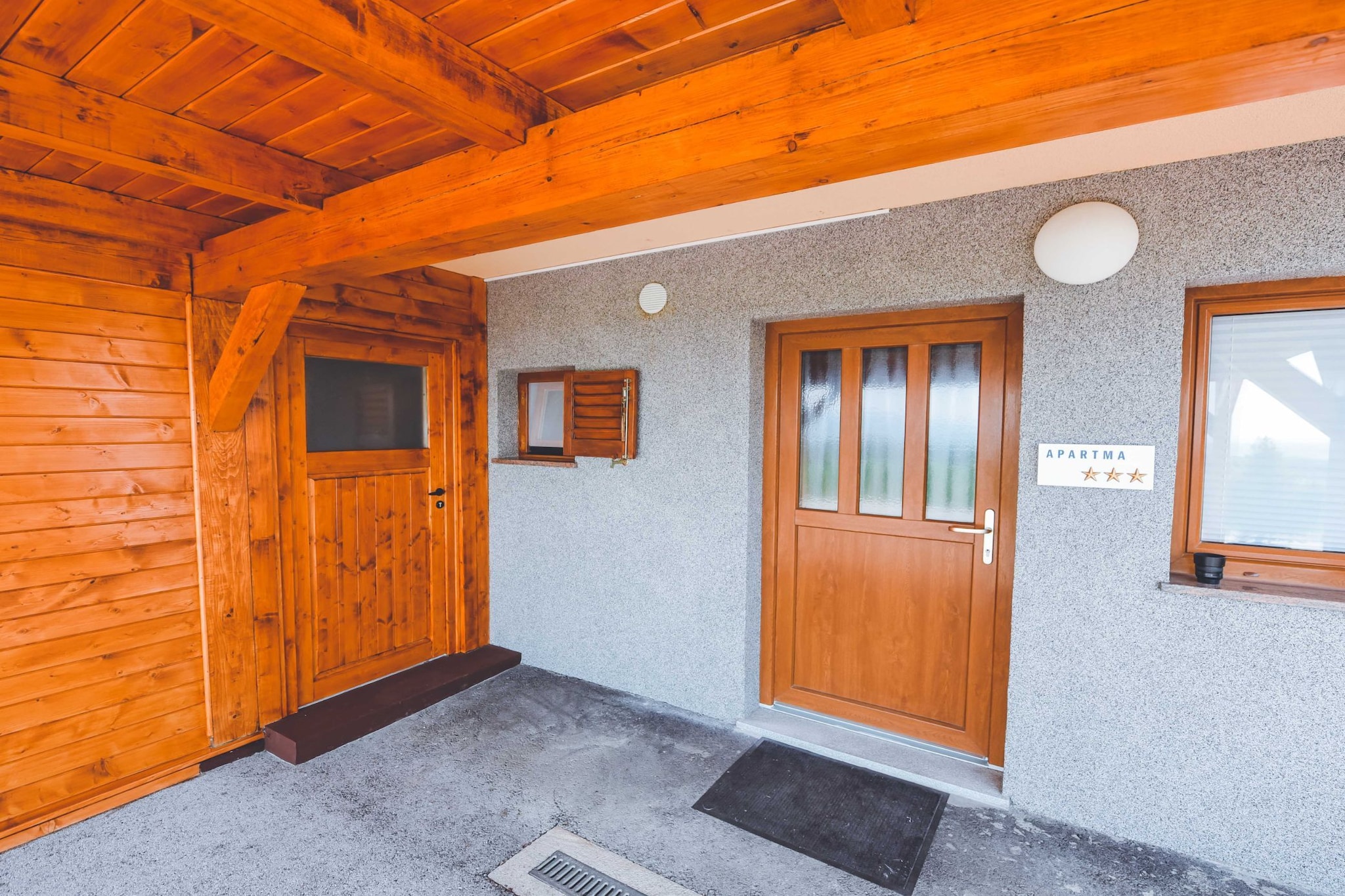 Relax and Rustic Apartments with Terrace - Classic One Bedroom Apartment with Terrace (owner Silvester)-Buitenlucht