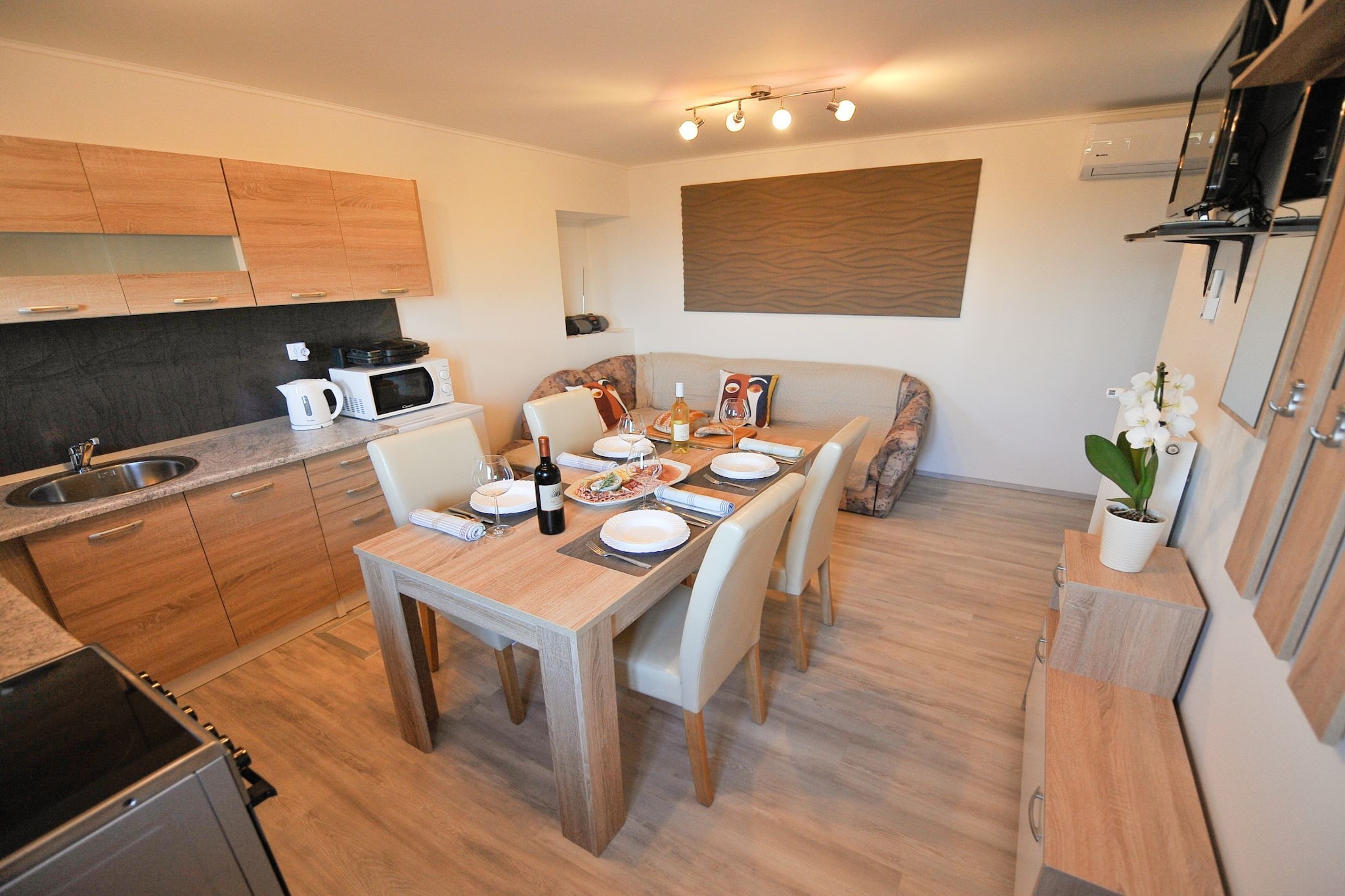 Relax and Rustic Apartments with Terrace - Standard One Bedroom Apartment with Terrace (owner Marjana)
