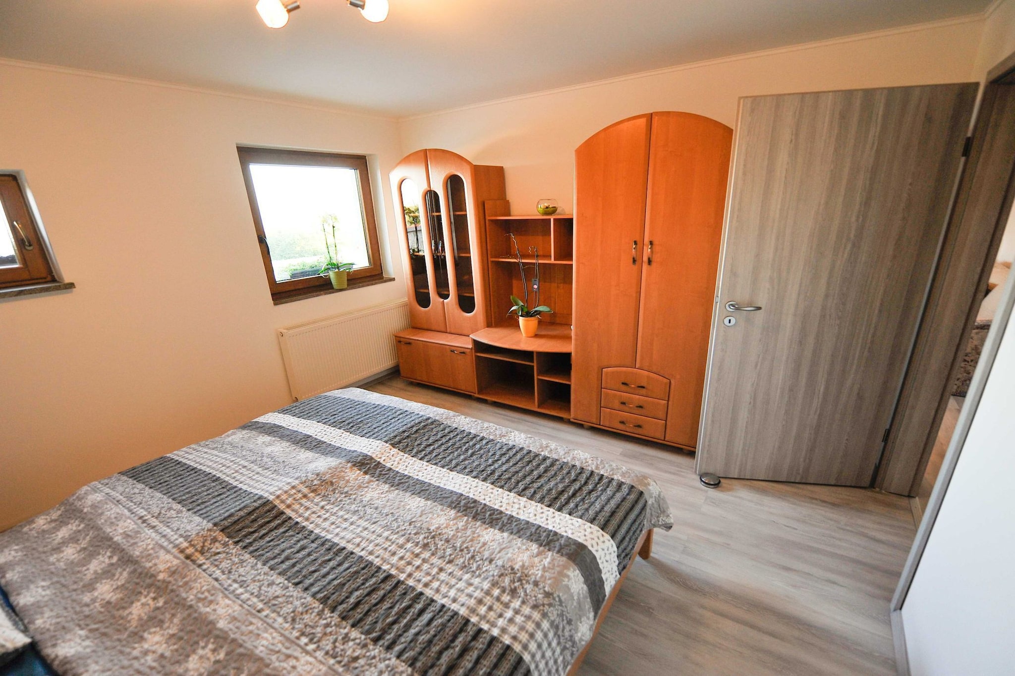 Relax and Rustic Apartments with Terrace - Standard One Bedroom Apartment with Terrace (owner Marjana)-Slaapkamer