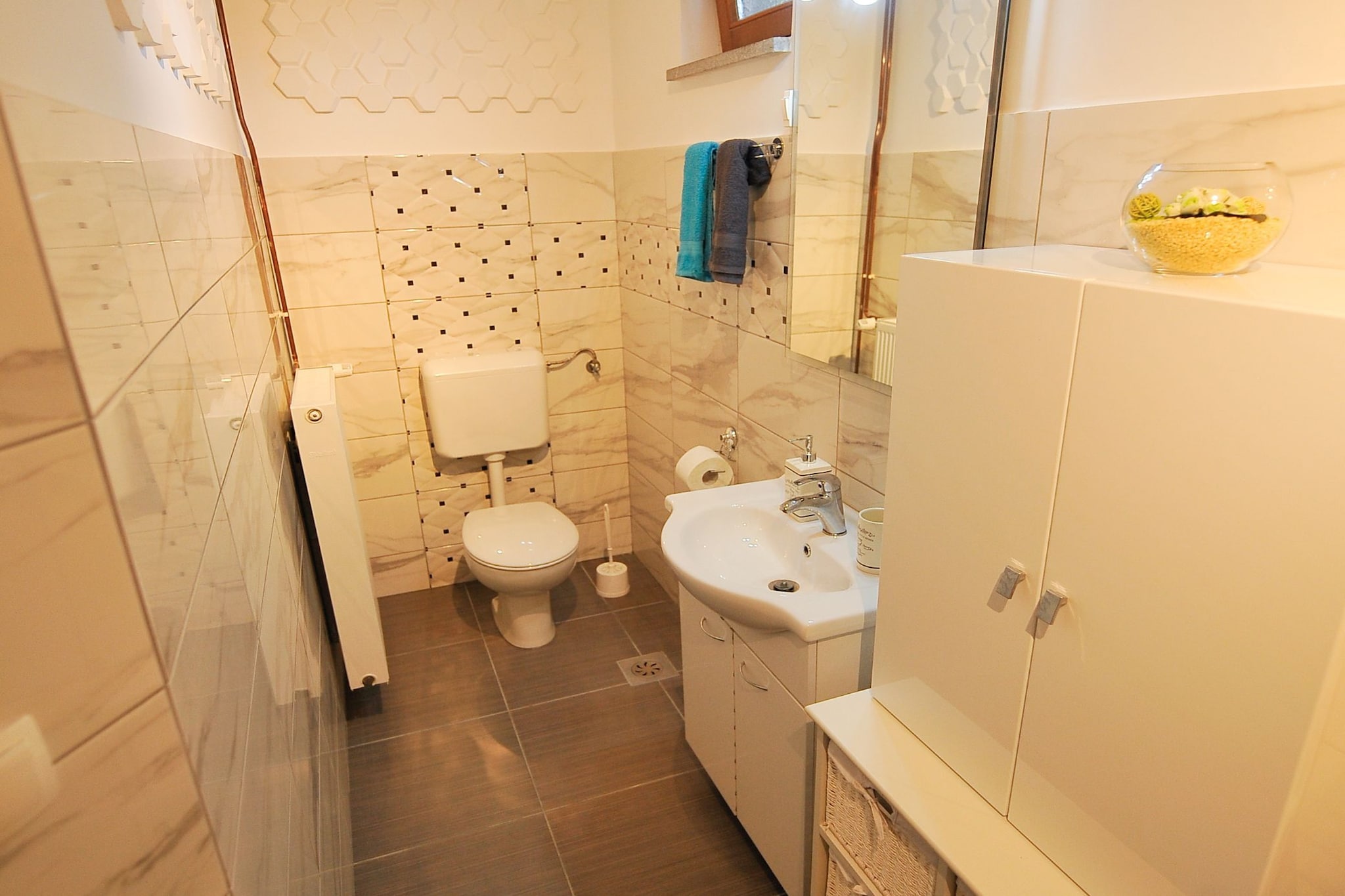 Relax and Rustic Apartments with Terrace - Standard One Bedroom Apartment with Terrace (owner Marjana)-Badkamer