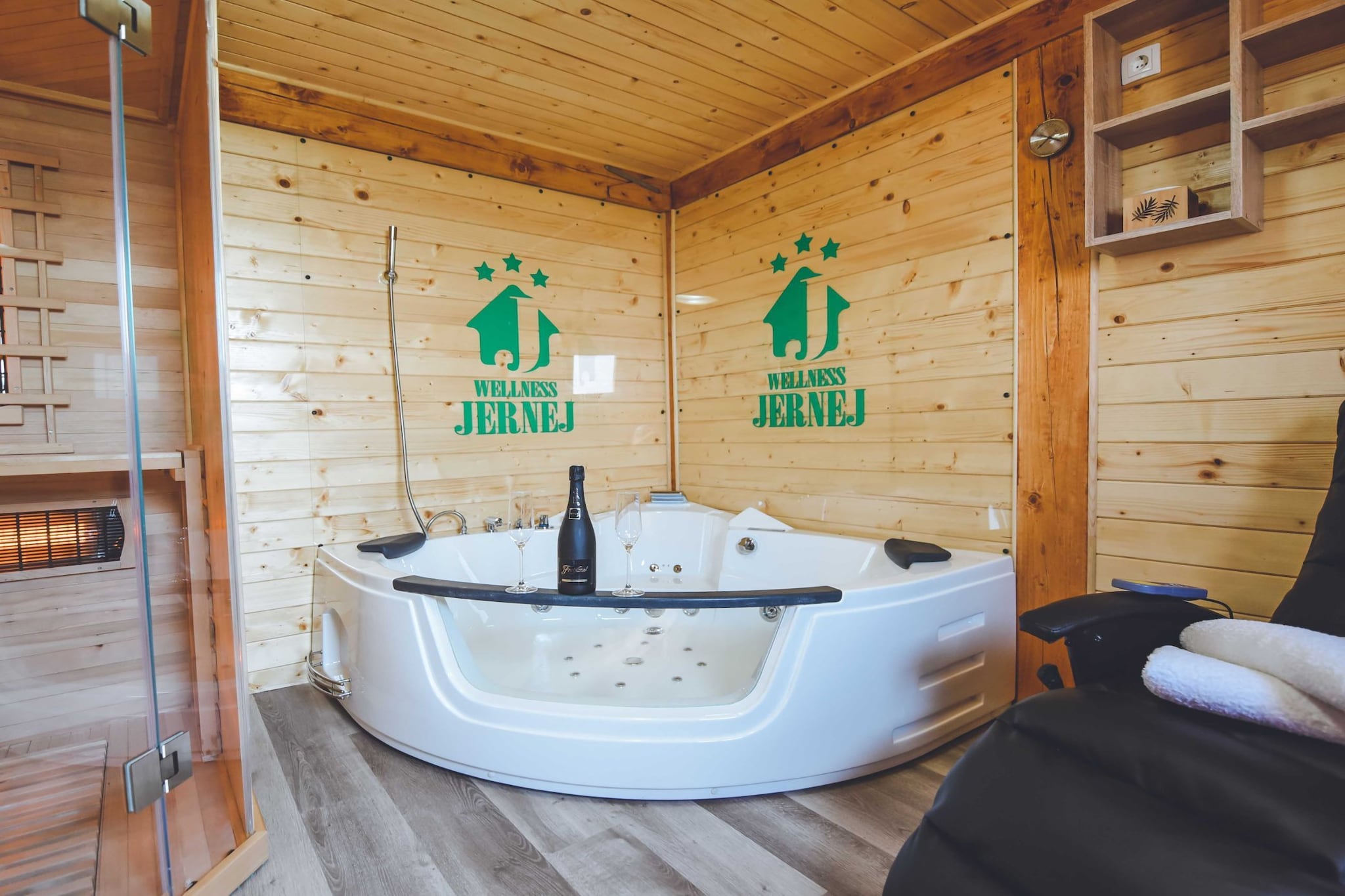Relax and Rustic Apartments with Terrace - Standard One Bedroom Apartment with Terrace (owner Marjana)-Spa