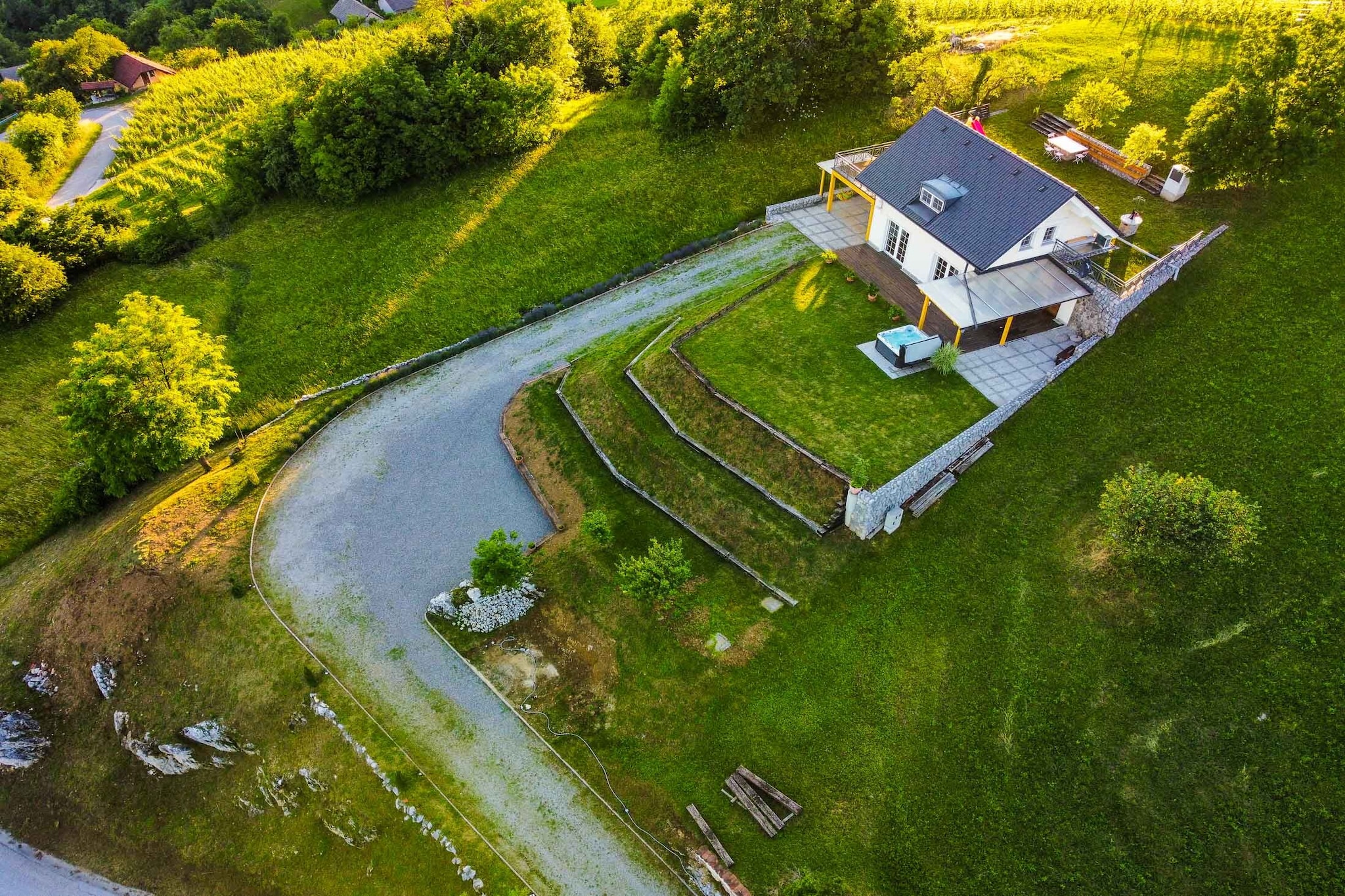 Secluded Escape Hilltop Villa with Hot-Tub - Two Bedroom Villa with Hot-Tub-Uitzicht