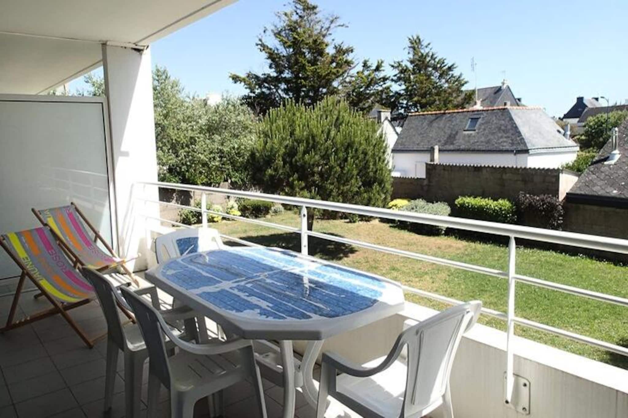 Apartment in Étel near the Beach & Marina