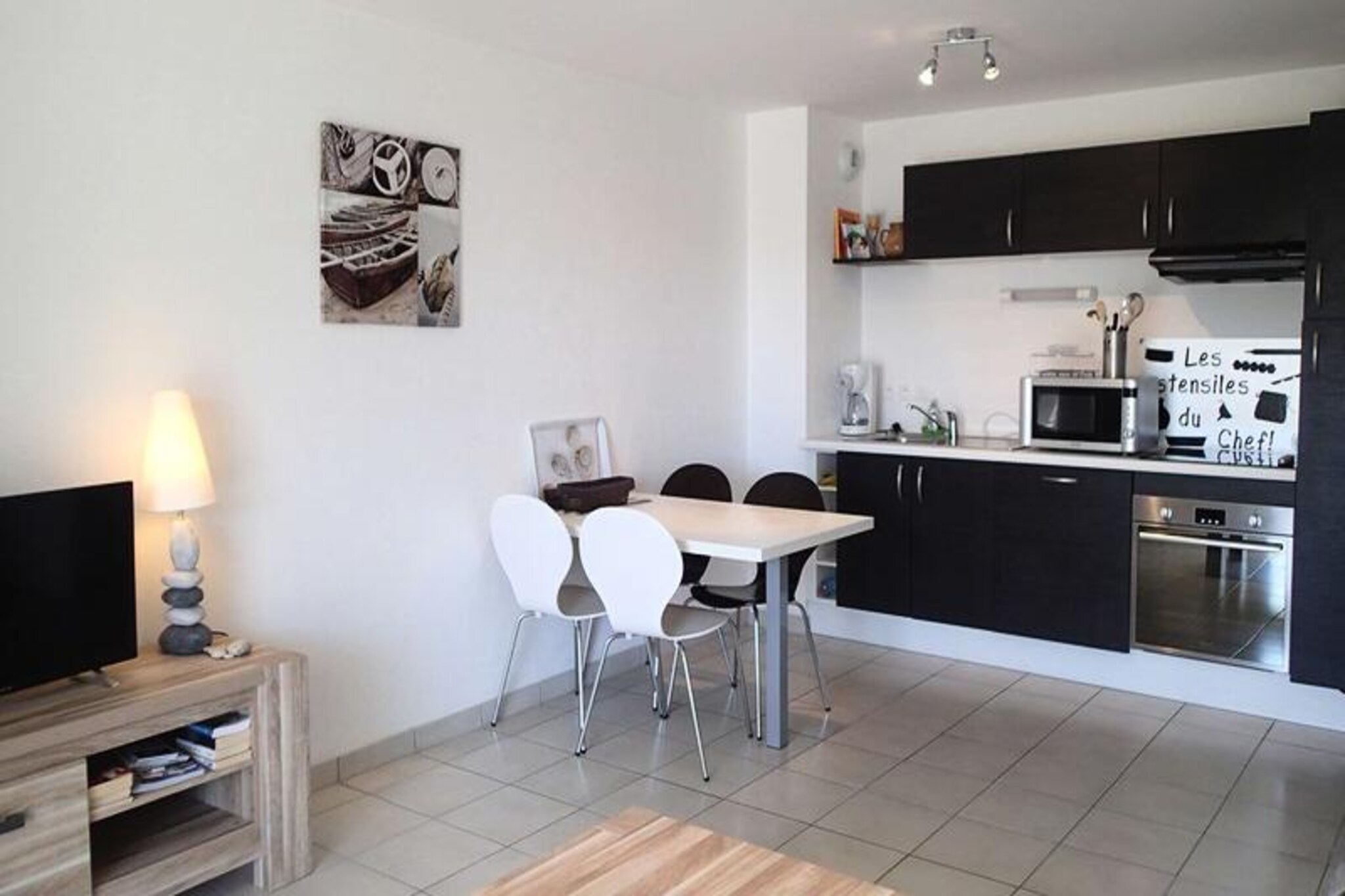 Apartment in Étel near the Beach & Marina