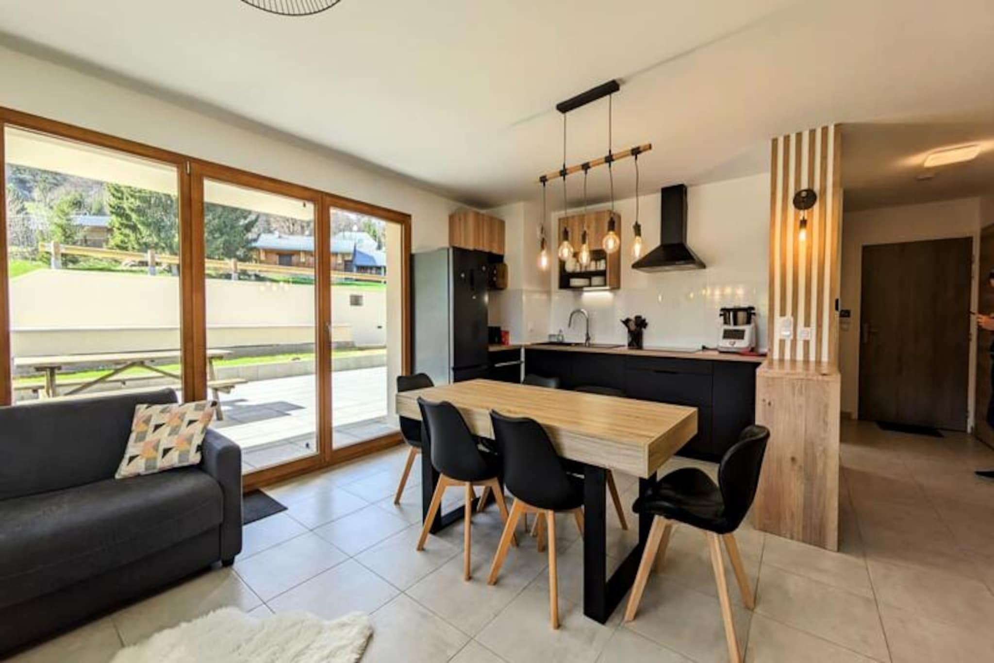 Spacieux Appartement Au Pied Des Pistes-Image-tags.