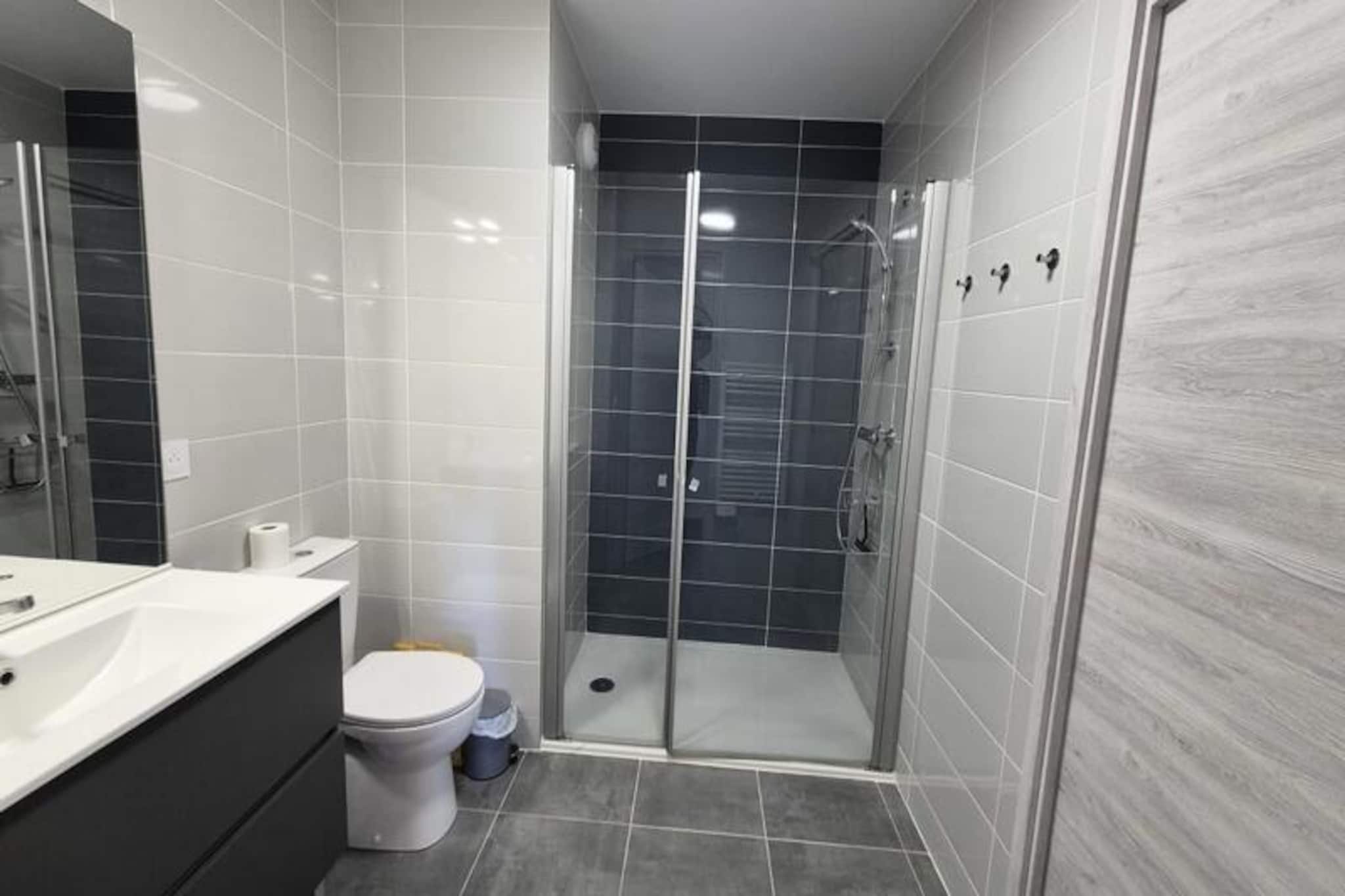 Spacieux Appartement Au Pied Des Pistes-Image-tags.