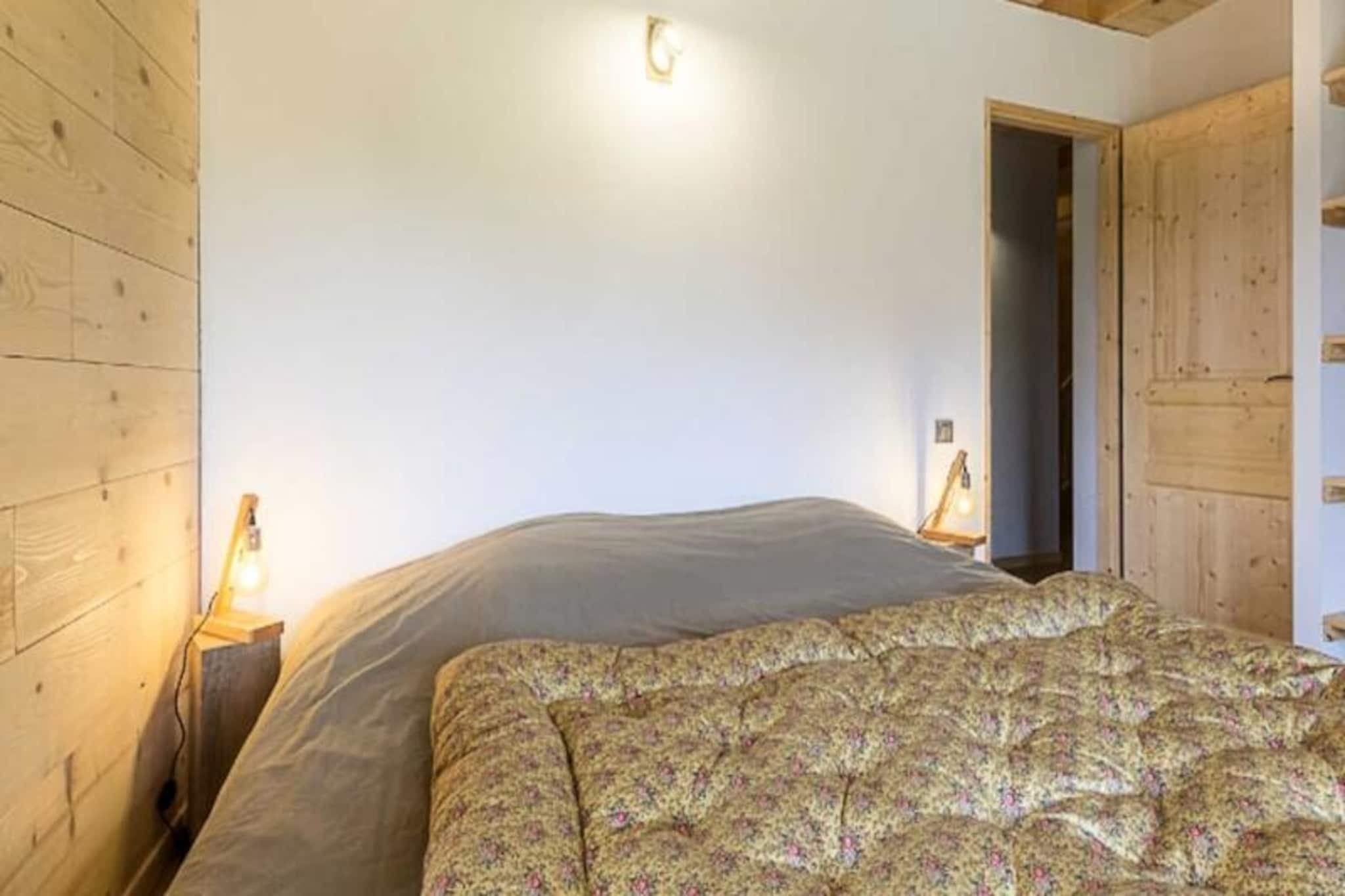 Chalet Cozy Au Cœur De La Féclaz : Séjour Authentique Et Proche Des Pistes-Image-tags.