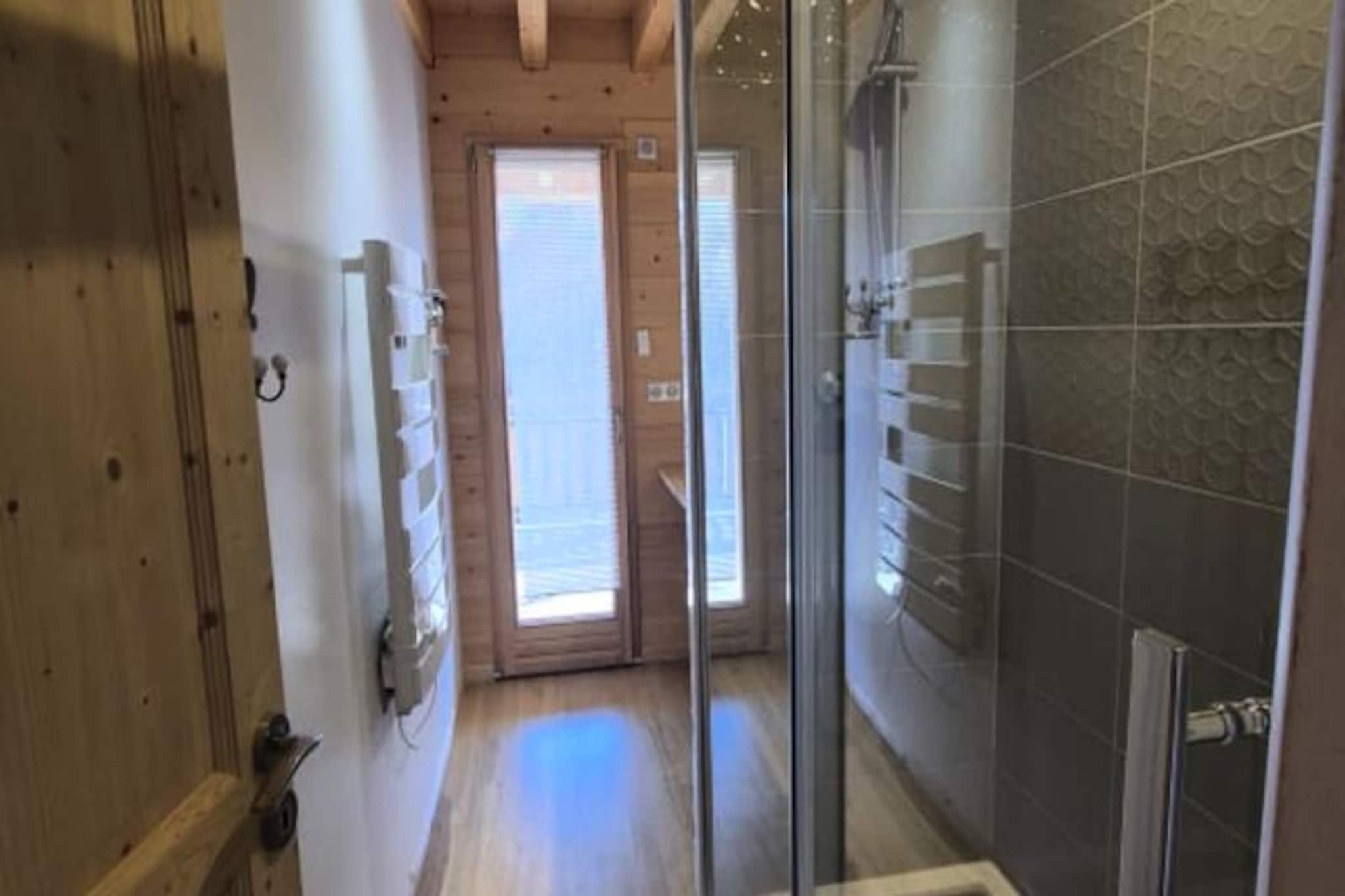 Chalet Cozy Au Cœur De La Féclaz : Séjour Authentique Et Proche Des Pistes-Image-tags.